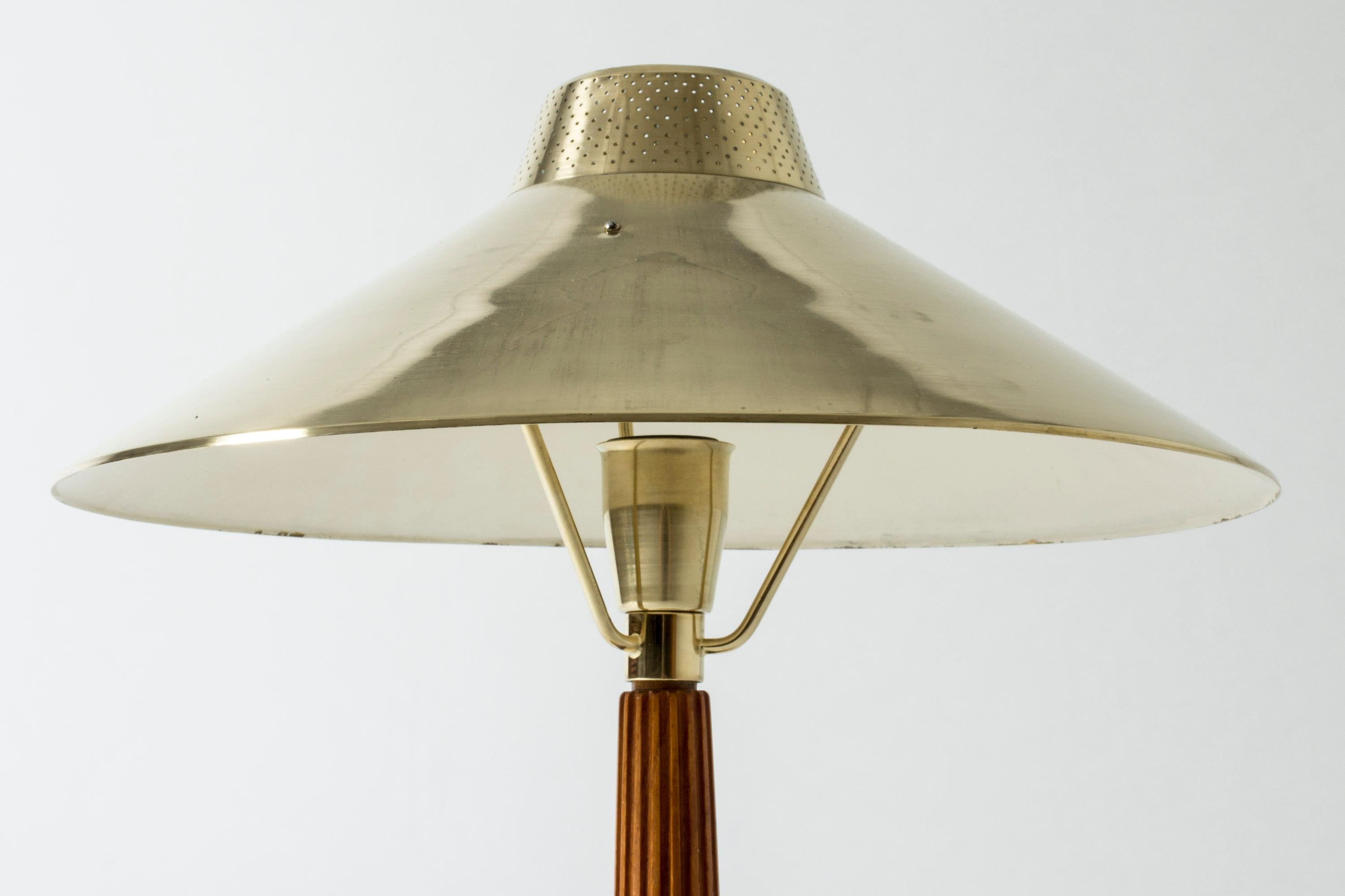 Brass and Teak Table Lamp by Hans Bergström for Ateljé Lyktan, Sweden, 1950s In Good Condition In Stockholm, SE