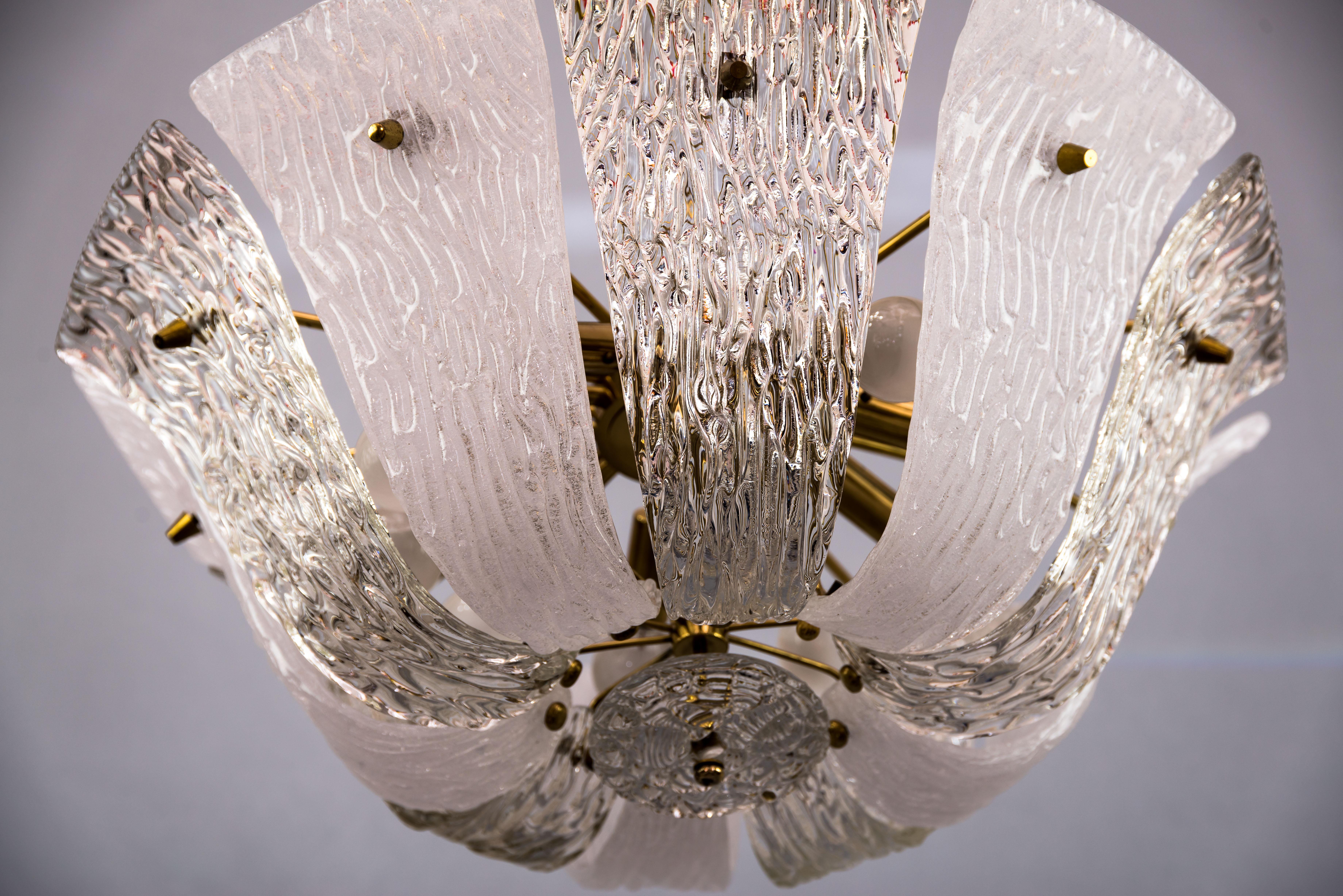 Brass and Textured Glass and Frosted Glass Chandelier by Kalmar, 1950s For Sale 5