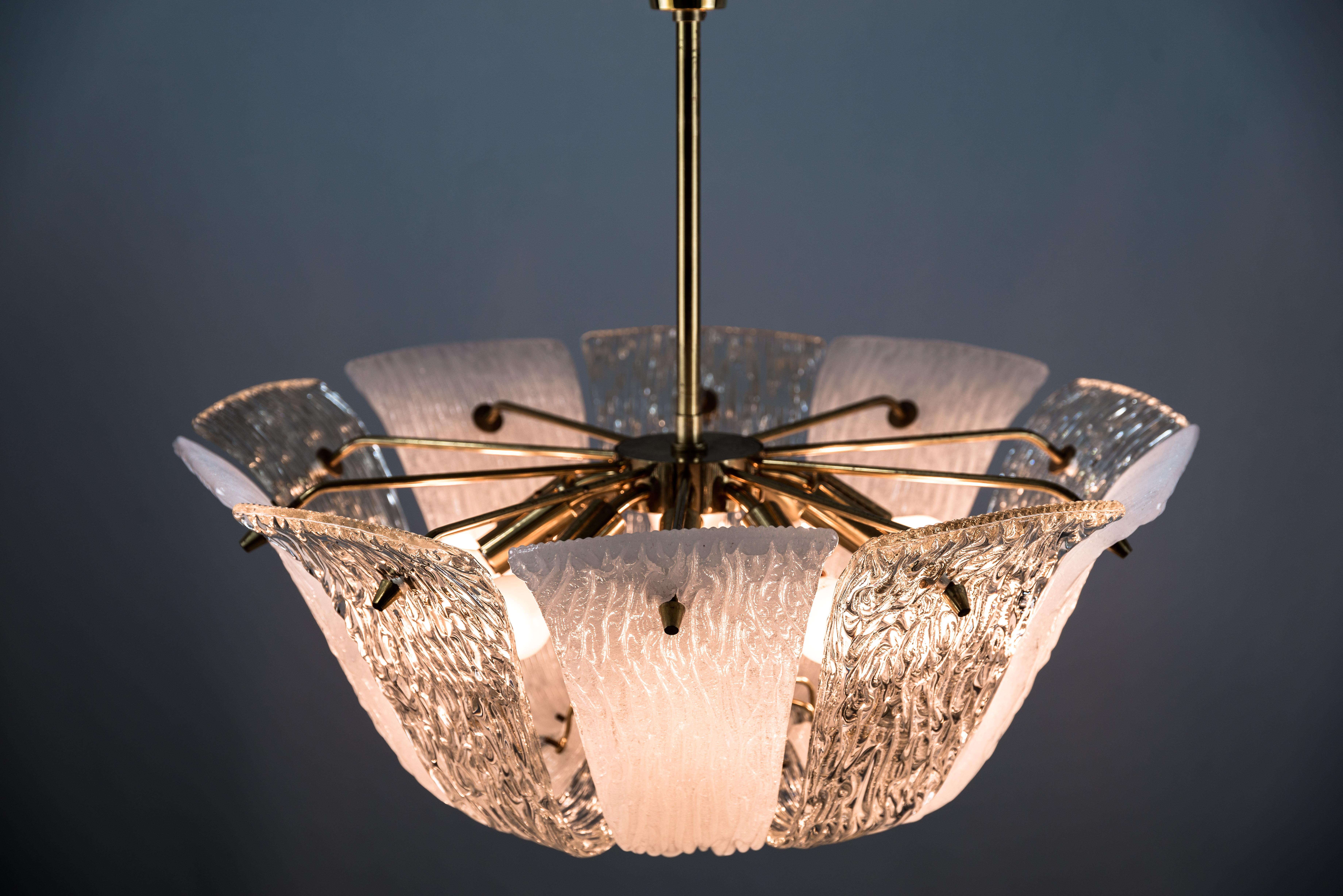 Brass and Textured Glass and Frosted Glass Chandelier by Kalmar, 1950s For Sale 12