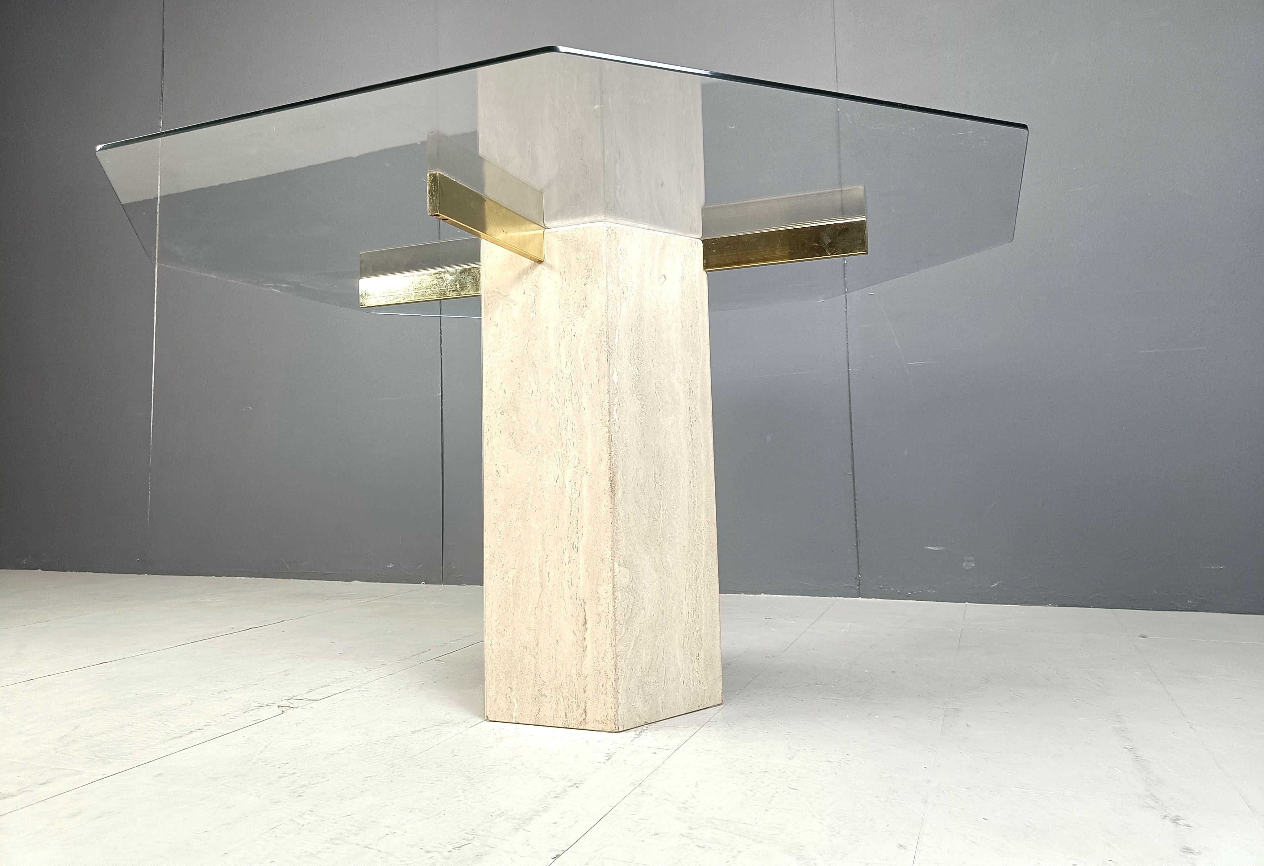 Laiton Table à manger en laiton et travertin par Artedi, 1970 en vente