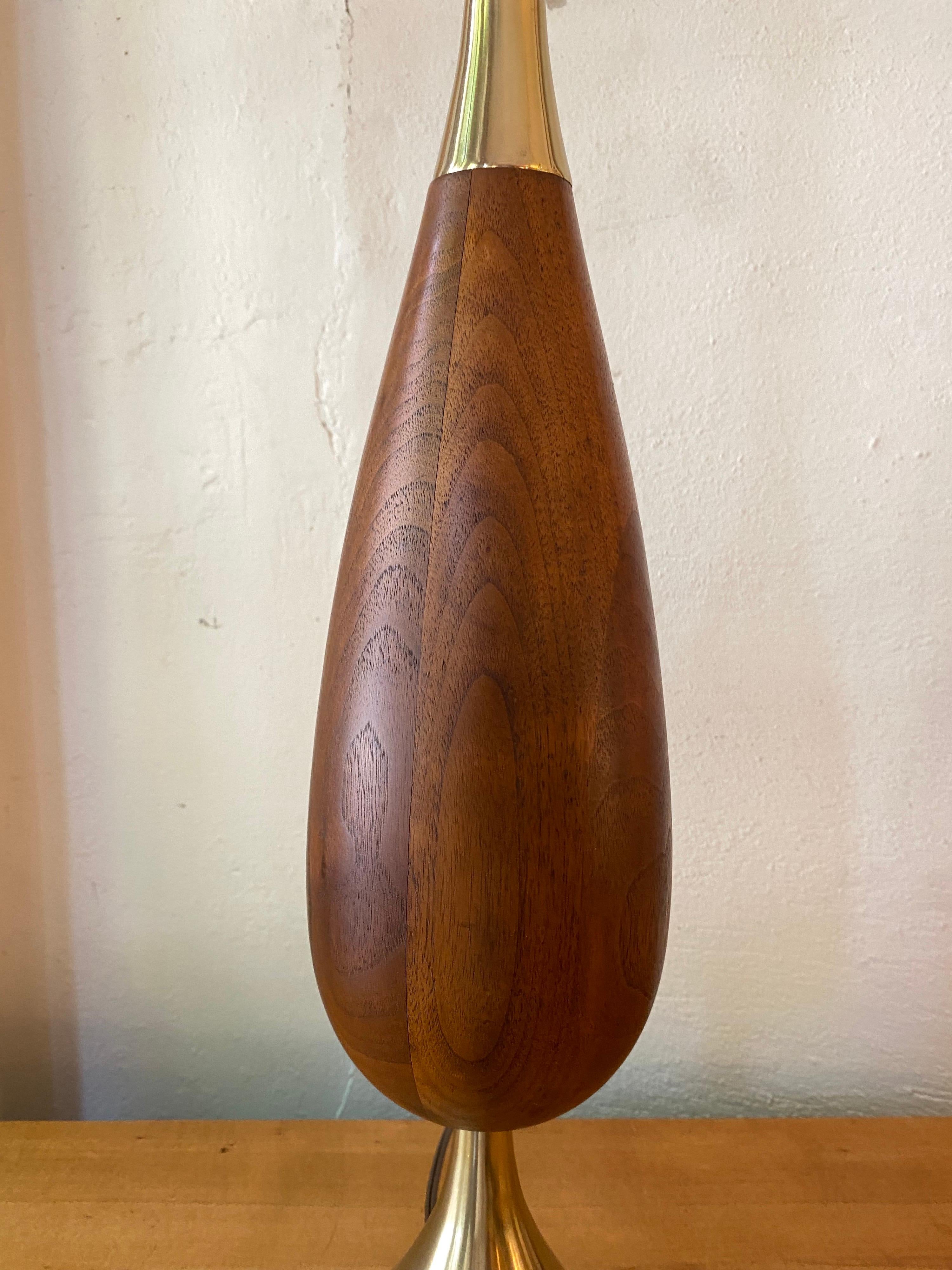 American Brass and Walnut Laurel Lighting Style Table Lamp