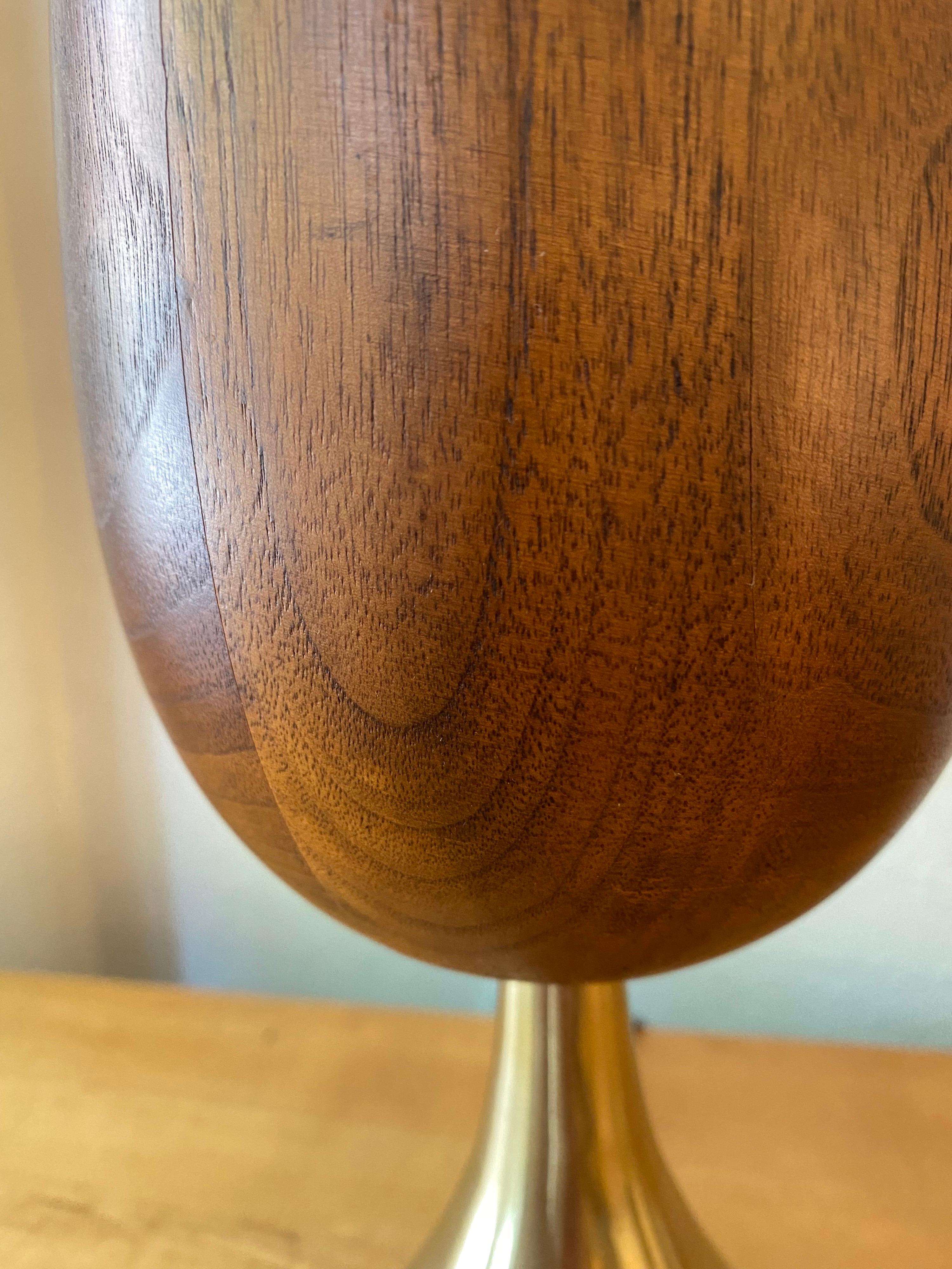 Mid-20th Century Brass and Walnut Laurel Lighting Style Table Lamp