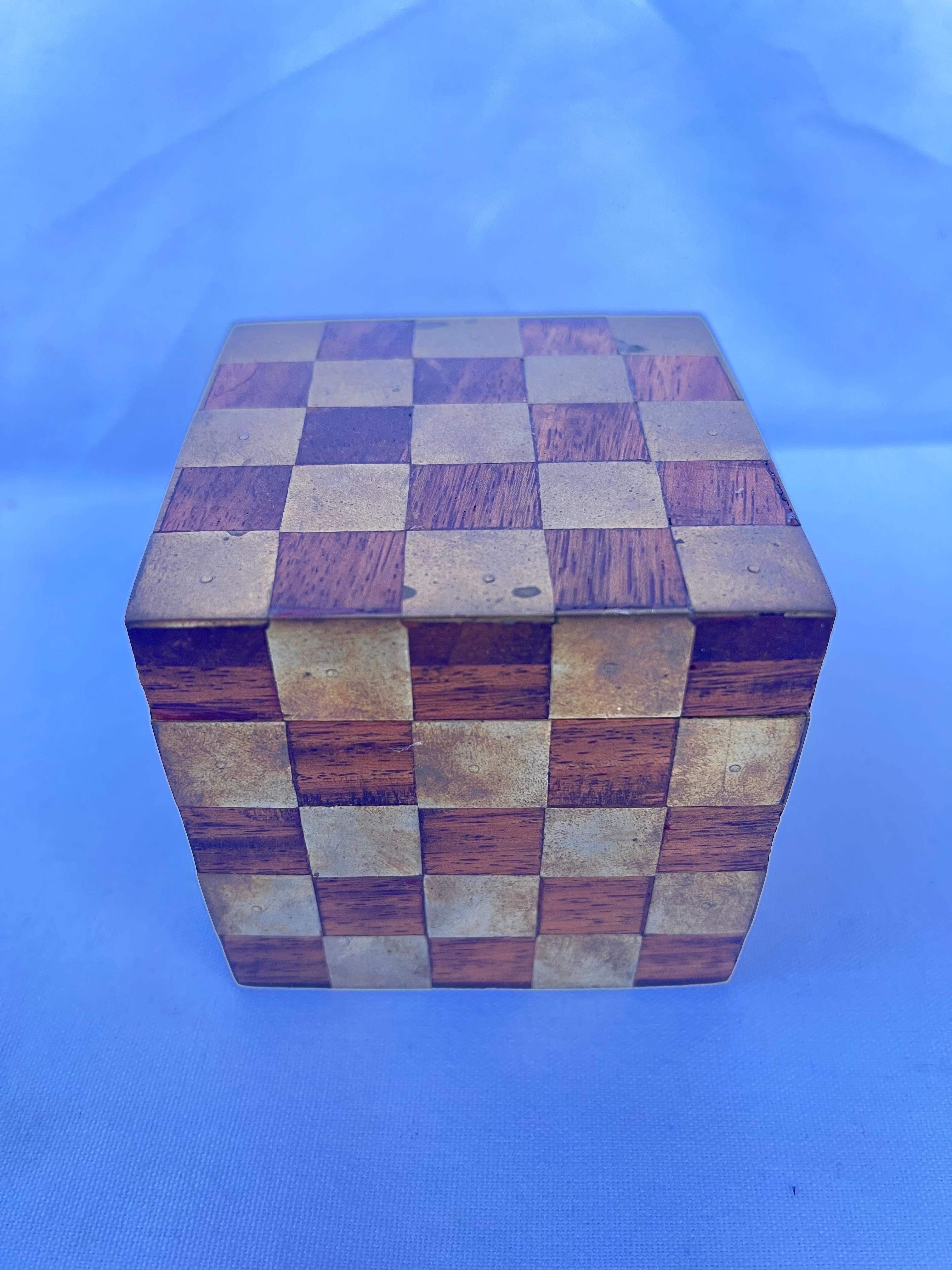 Brass and Wood Checkerboard Inlaid Lidded Cube Box Paperweight Desk Accessory 4