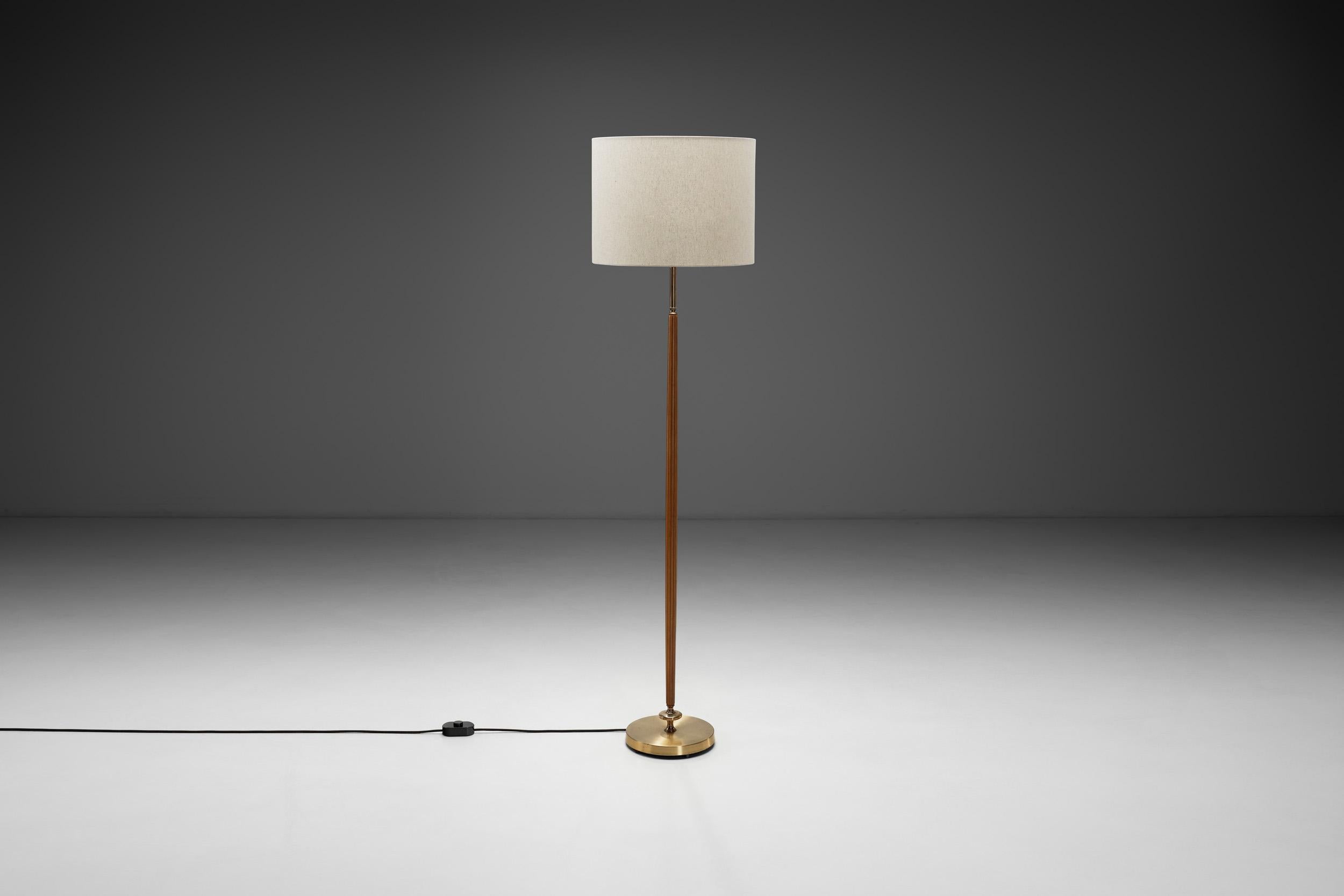 Mid-Century Modern Brass and Wood Floor Lamp by Falkenbergs Belysning, Sweden Mid-20th Century