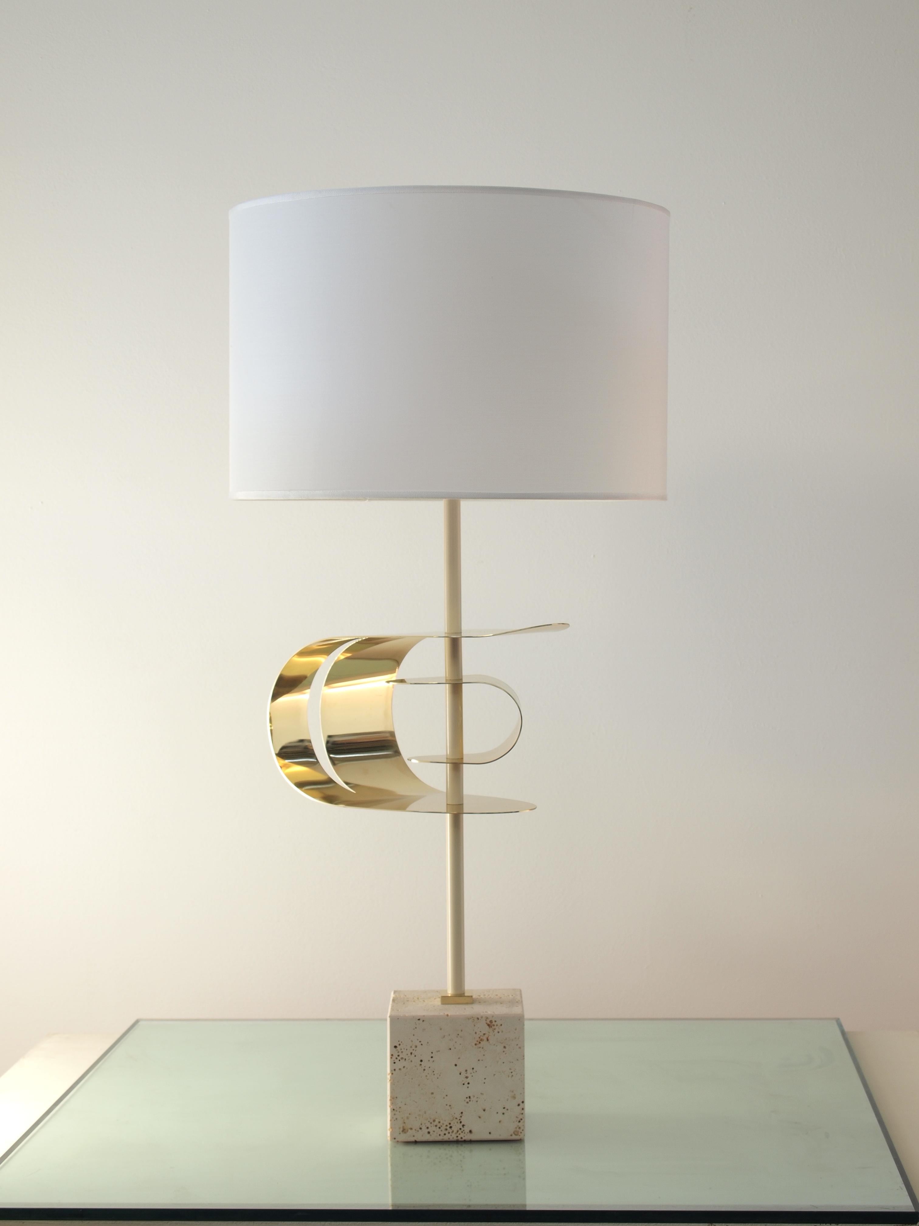 Moderne Laiton et bois  Lampe de table 