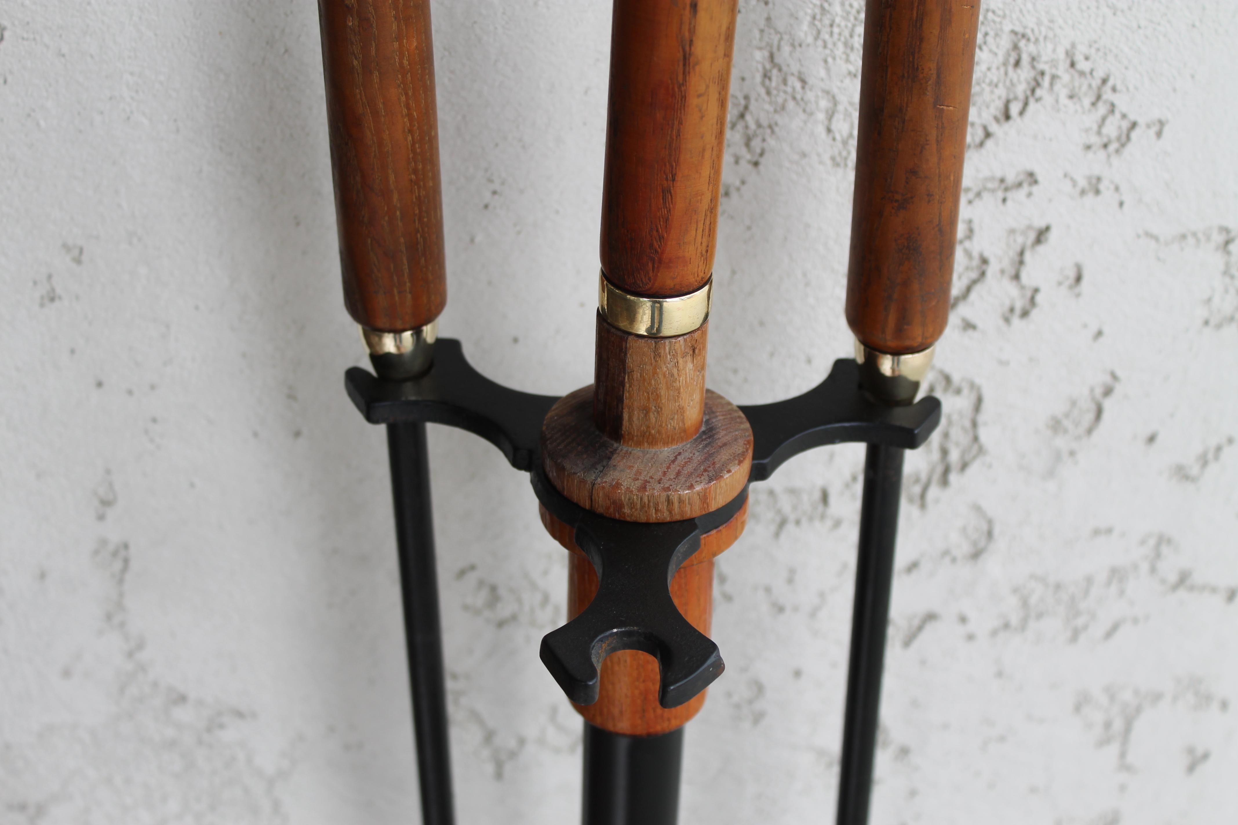 Brass and Wood Midcentury Fireplace Firetools In Good Condition In Palm Springs, CA