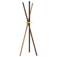 Garderobenständer aus Messing und Holz von Leandro Garcia, zeitgenössisches brasilianisches Design