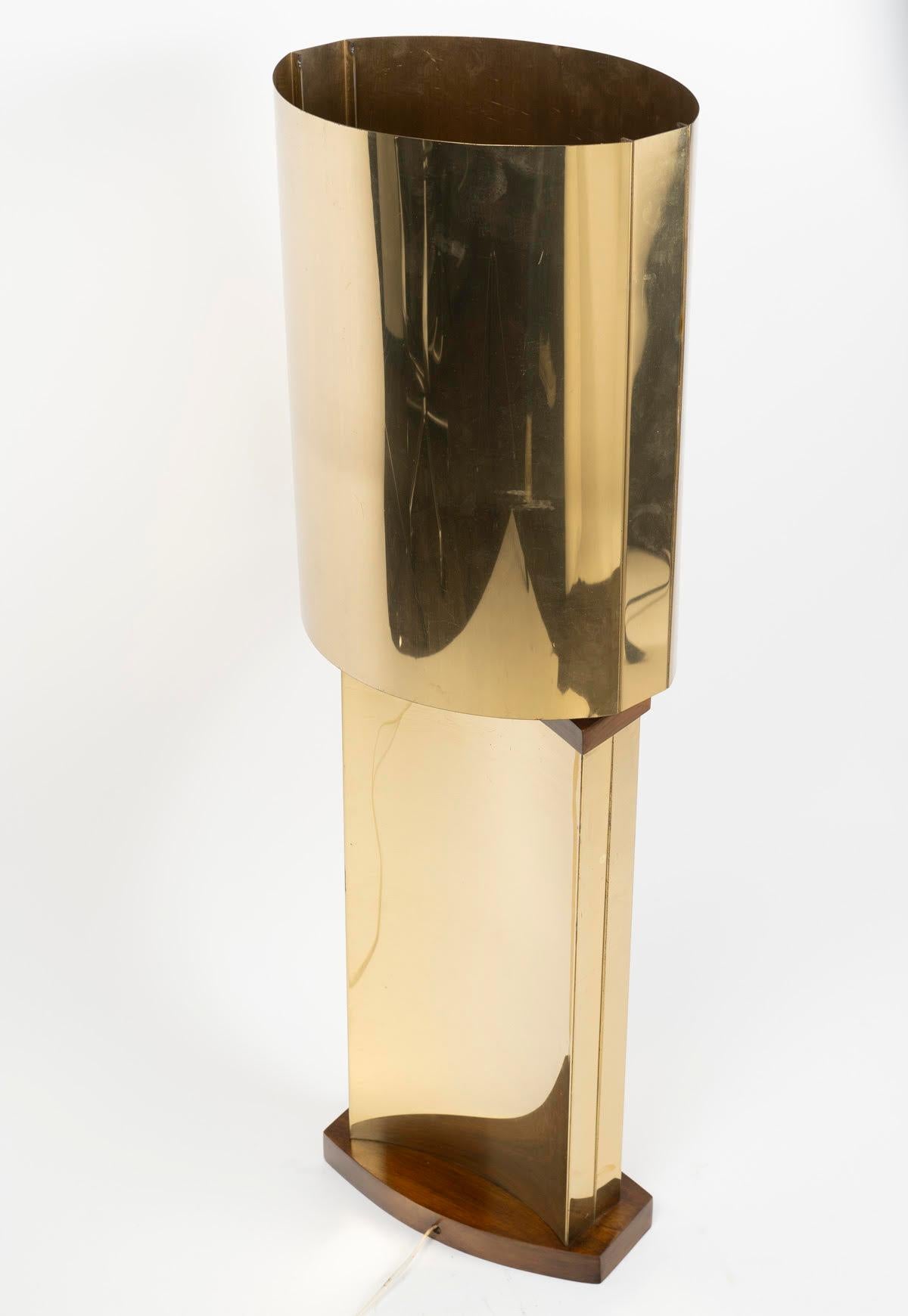 Tischlampe aus Messing und Wood Wood aus den 1970er Jahren. (Französisch) im Angebot