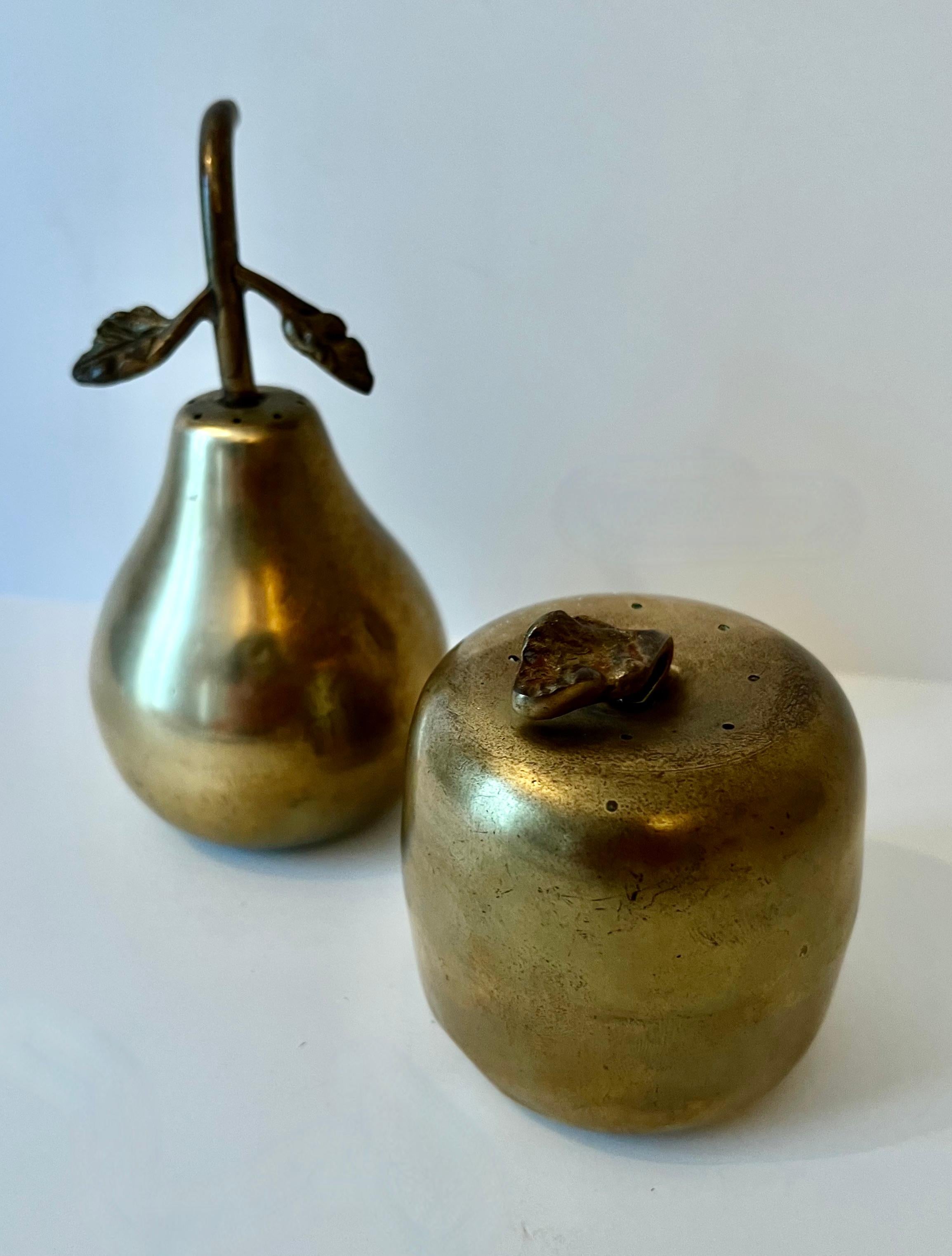 pear salt and pepper shakers
