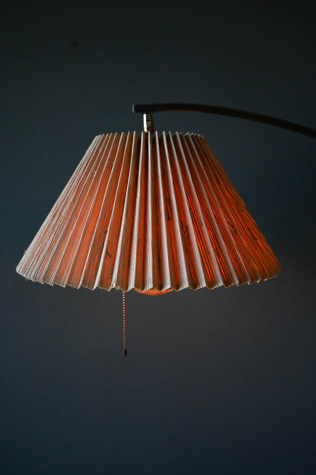Brass Arc Floor Lamp with Original Raffia Shade, circa 1970 1