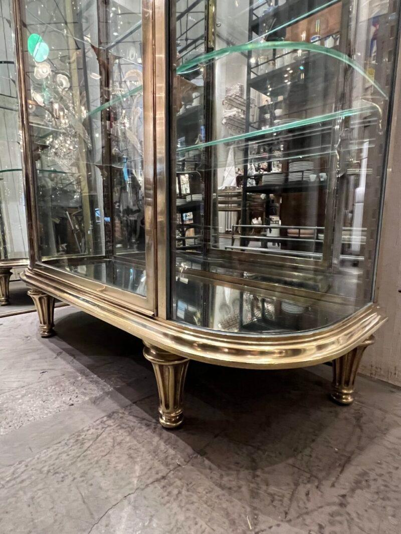Brass Art Deco Display Cabinet, 1930s France in vendita 1