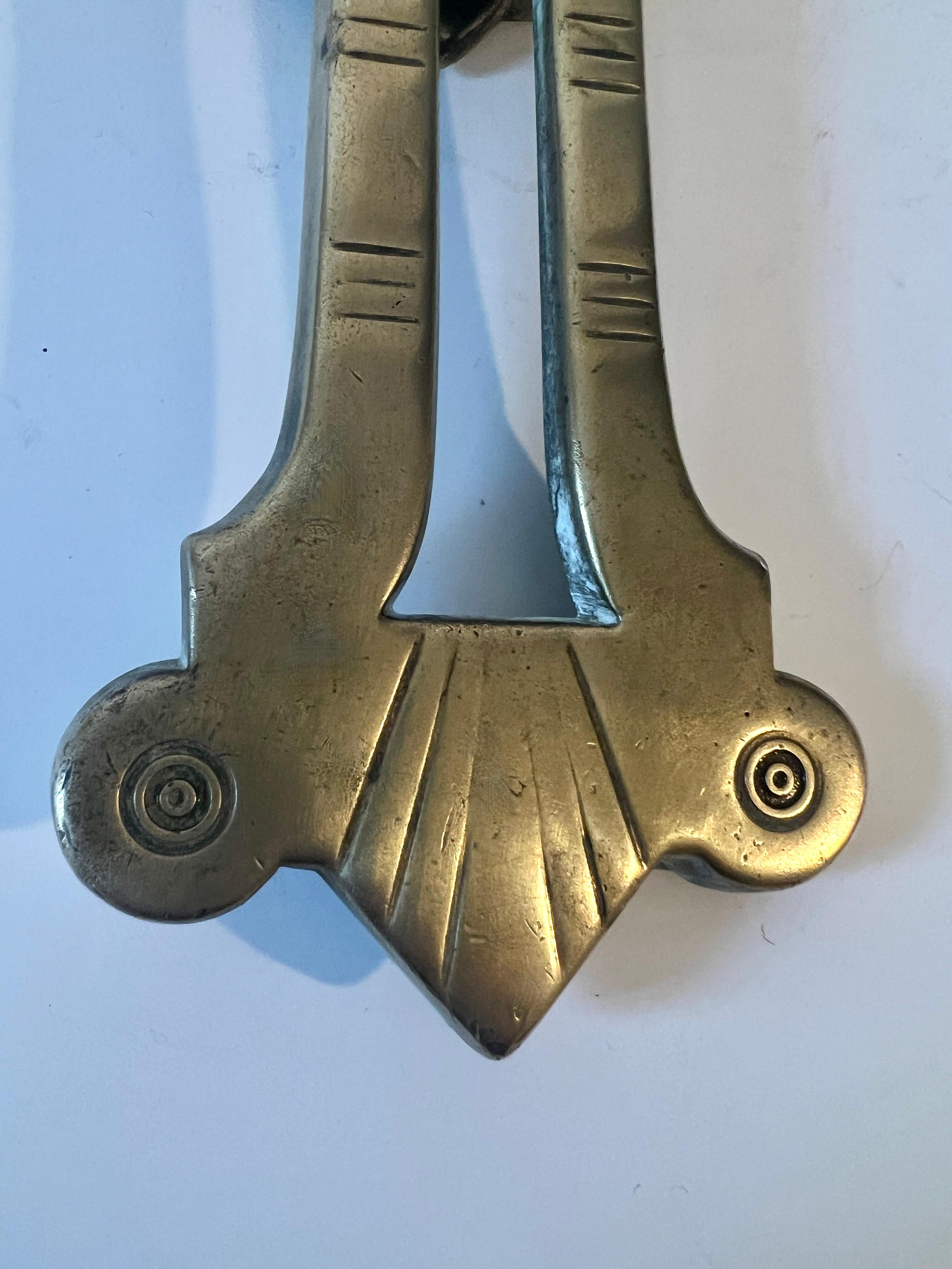 Fatto a mano Battente in ottone Art Deco in vendita