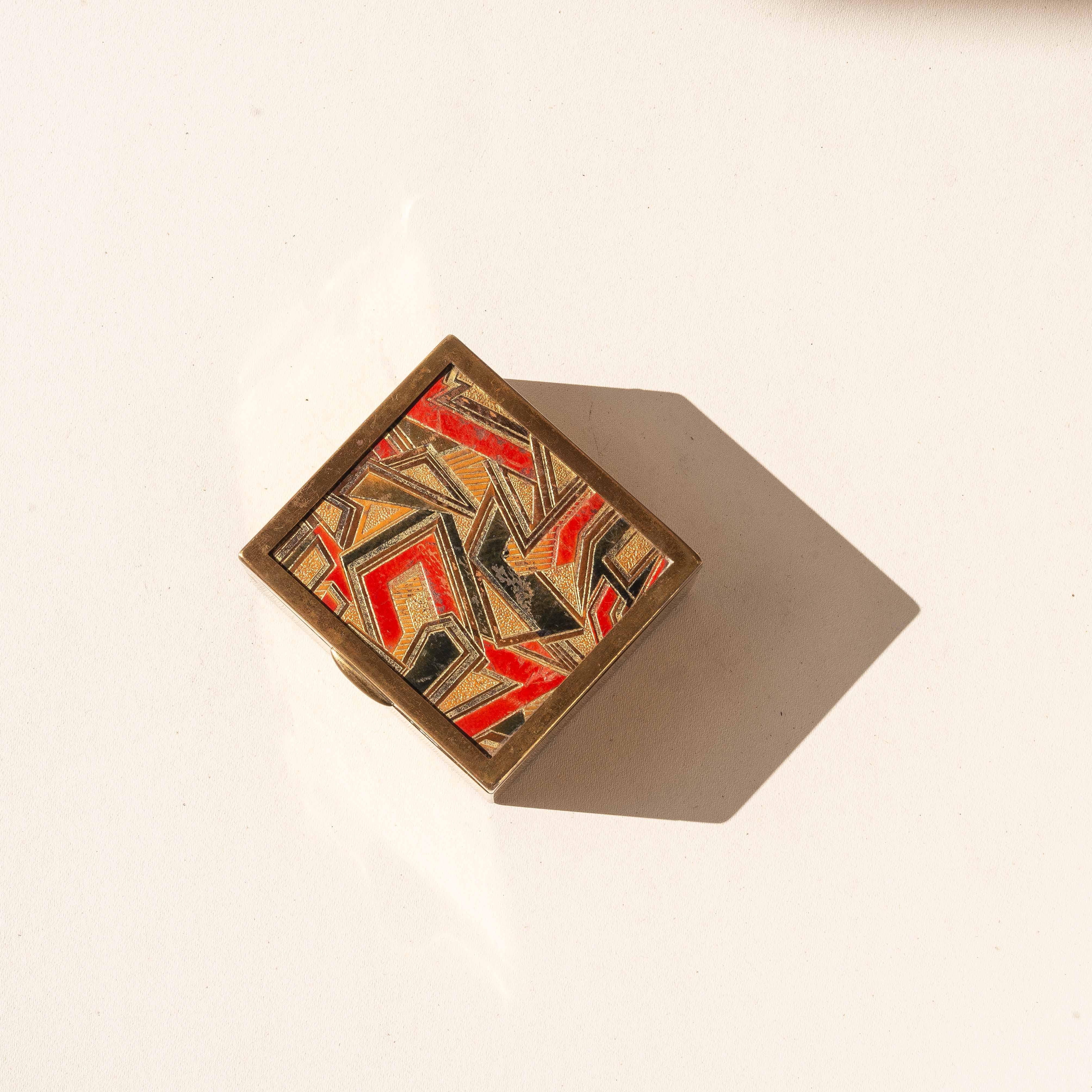 Schmuckkästchen oder Deko-Schmuckkästchen aus Messing im Art déco-Stil, farbenfrohe Ledereinlage, Frankreich (Französisch) im Angebot
