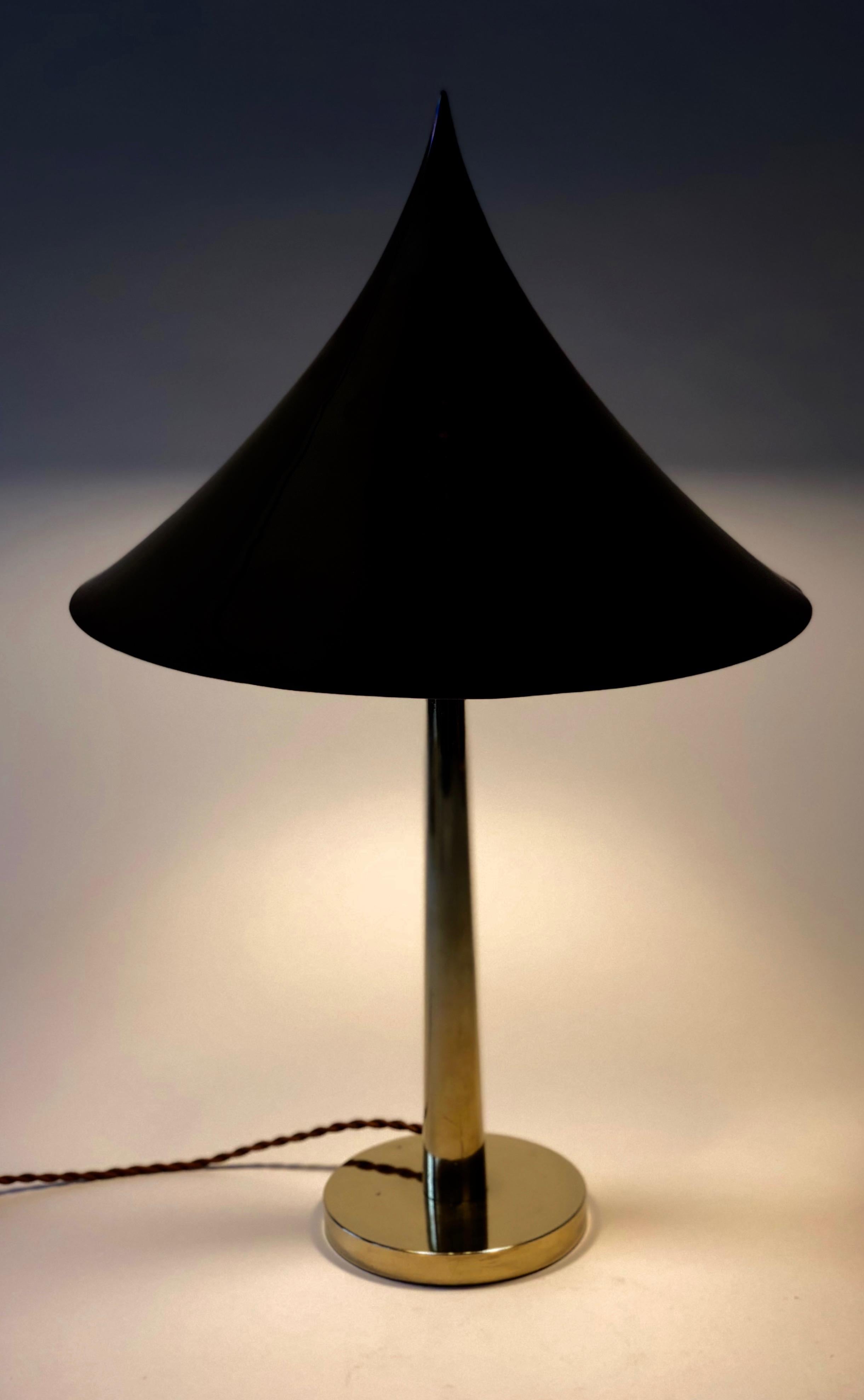 Lampe de table en laiton Sécession viennoise:: Autriche 1