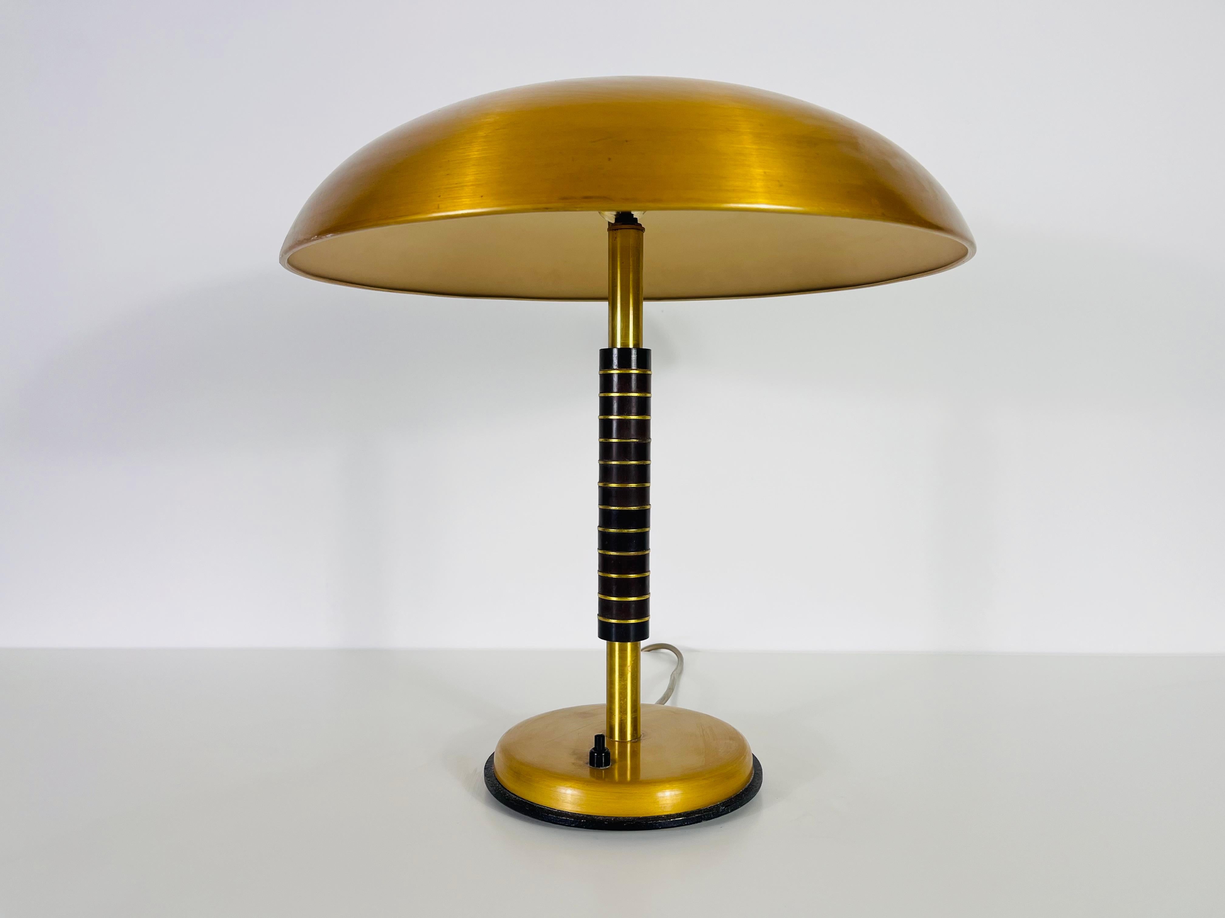 Allemand Table Art déco en laiton, Allemagne, années 1960 en vente