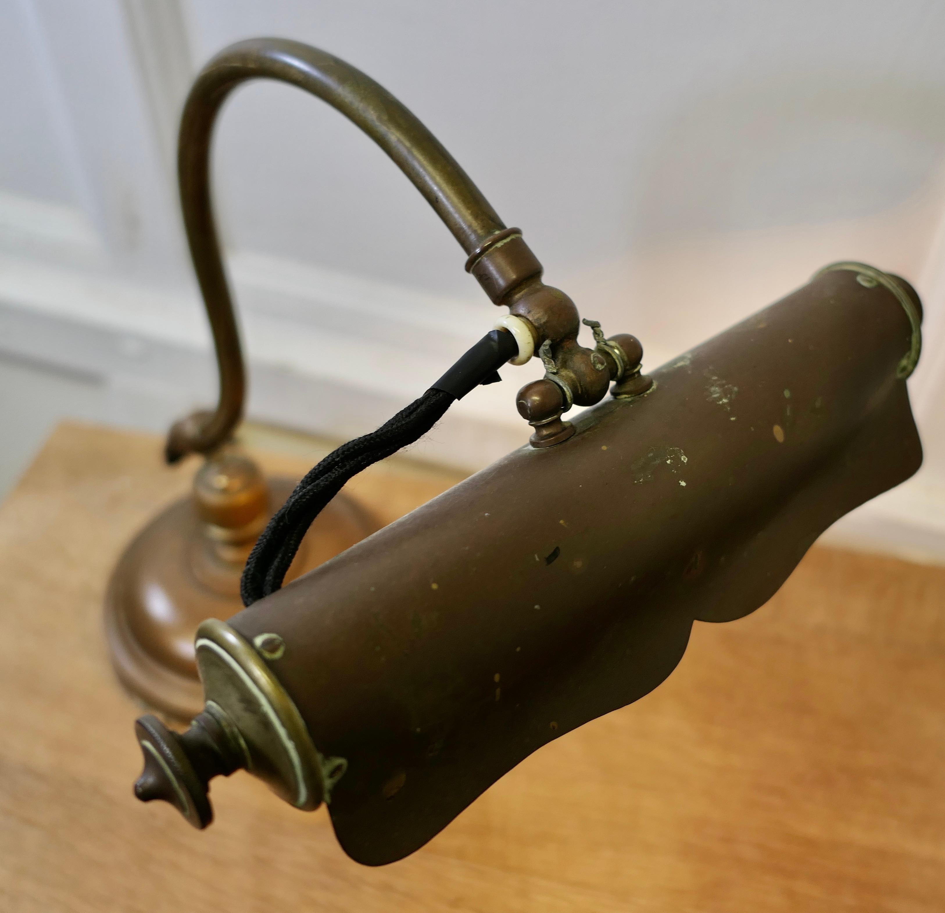 Brass Art Nouveau Adjustable Library Lamp    For Sale 3
