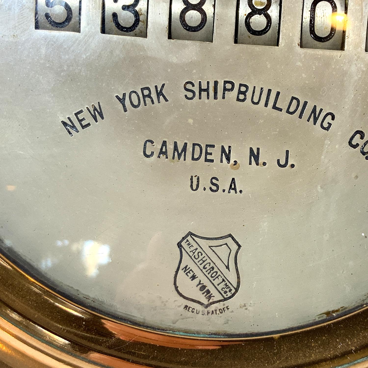 Brass Ashcroft Ships Revolution Counter In Good Condition For Sale In Norwell, MA