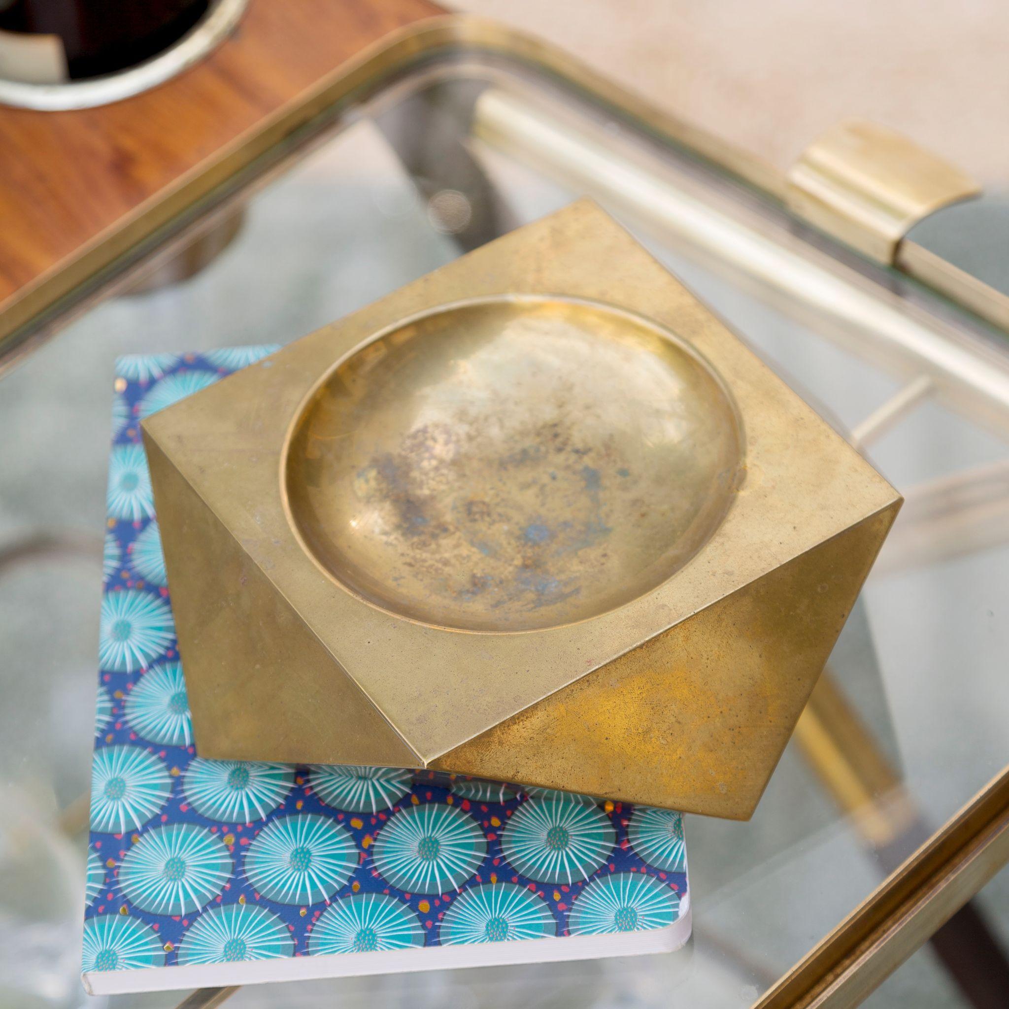 Brucaliffo brass geometrical shaped ashtray In New Condition For Sale In Firenze, FI