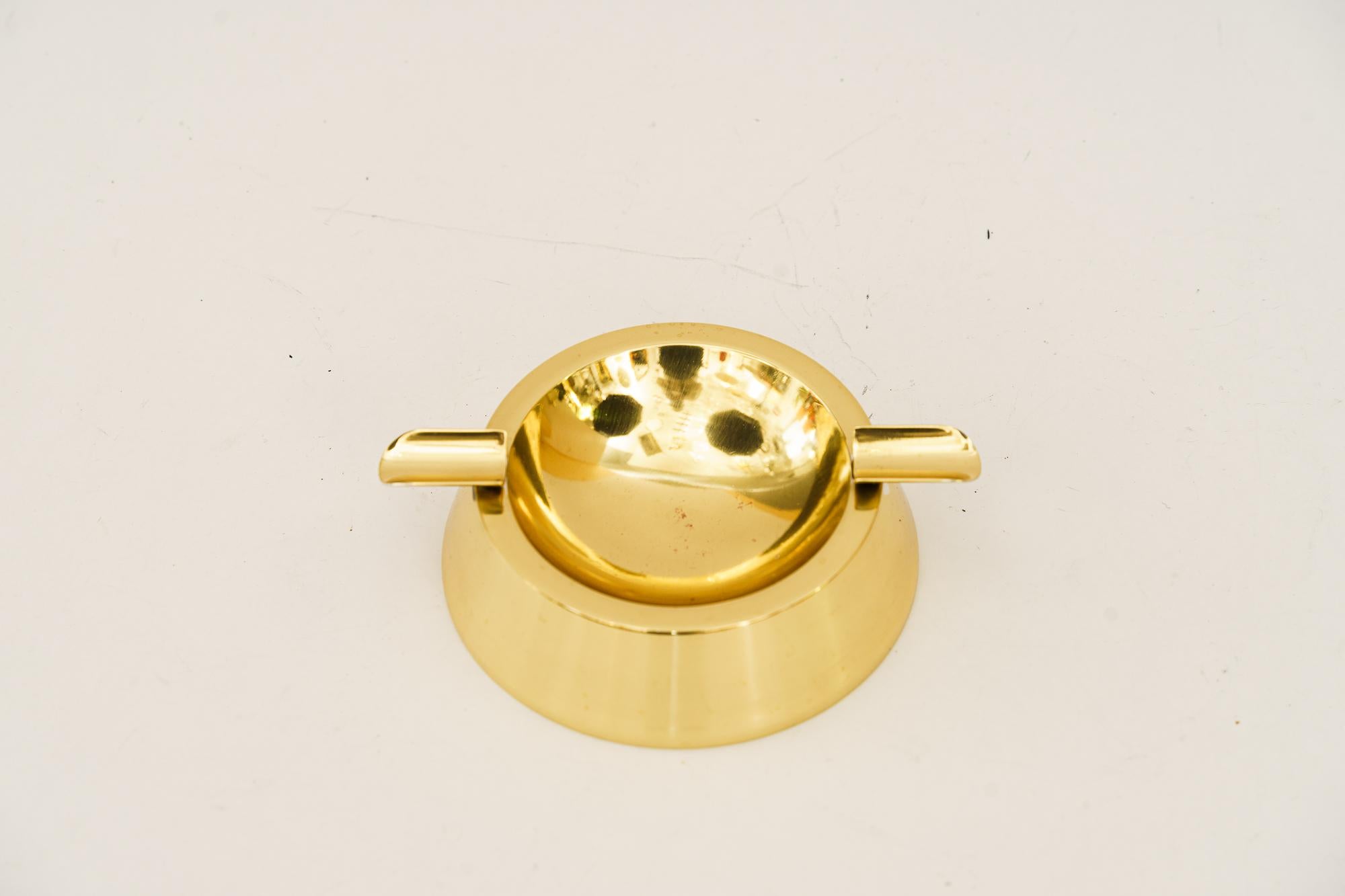 Mid-Century Modern Brass ashtray vienna 1960s For Sale