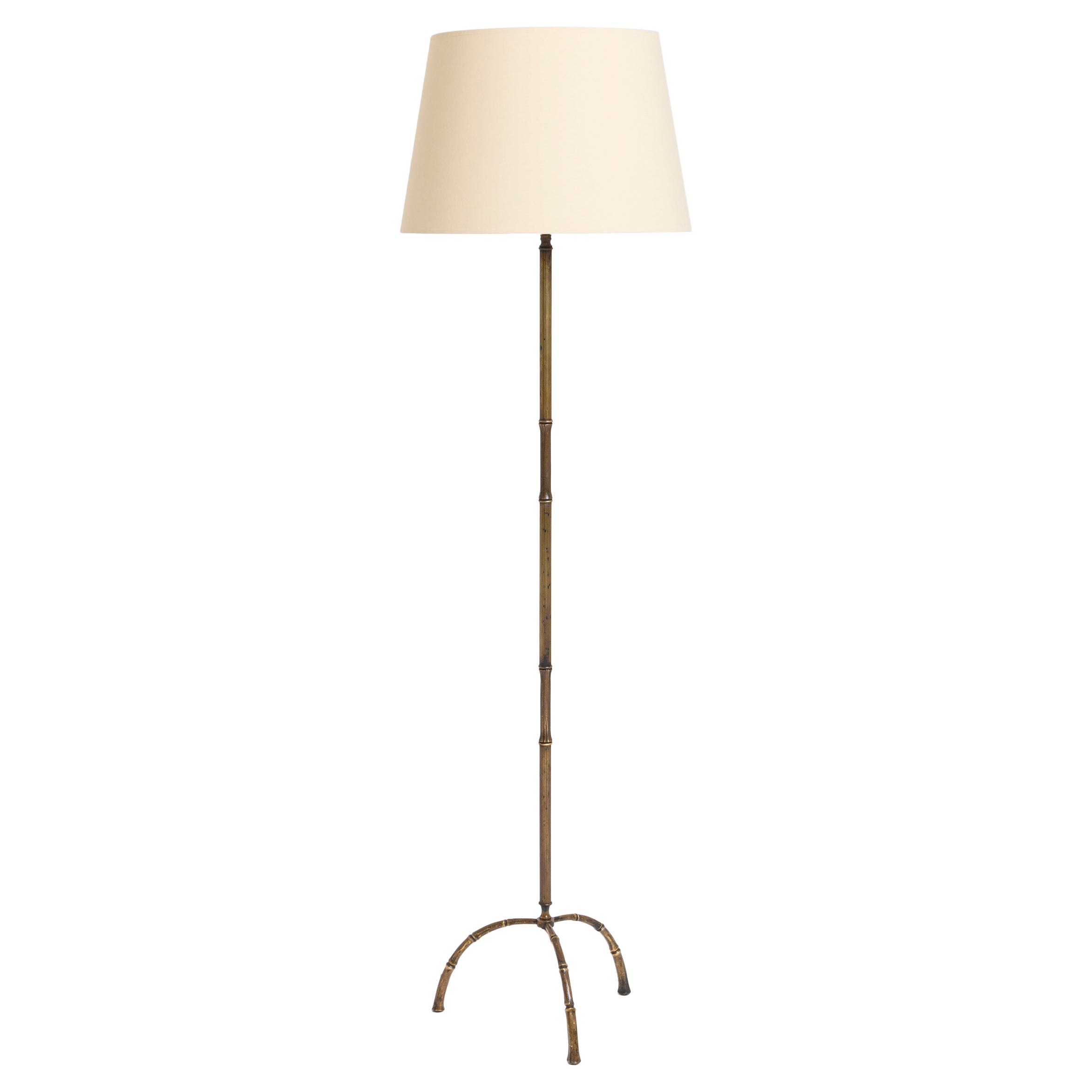 Lampada da terra in ottone di bambù