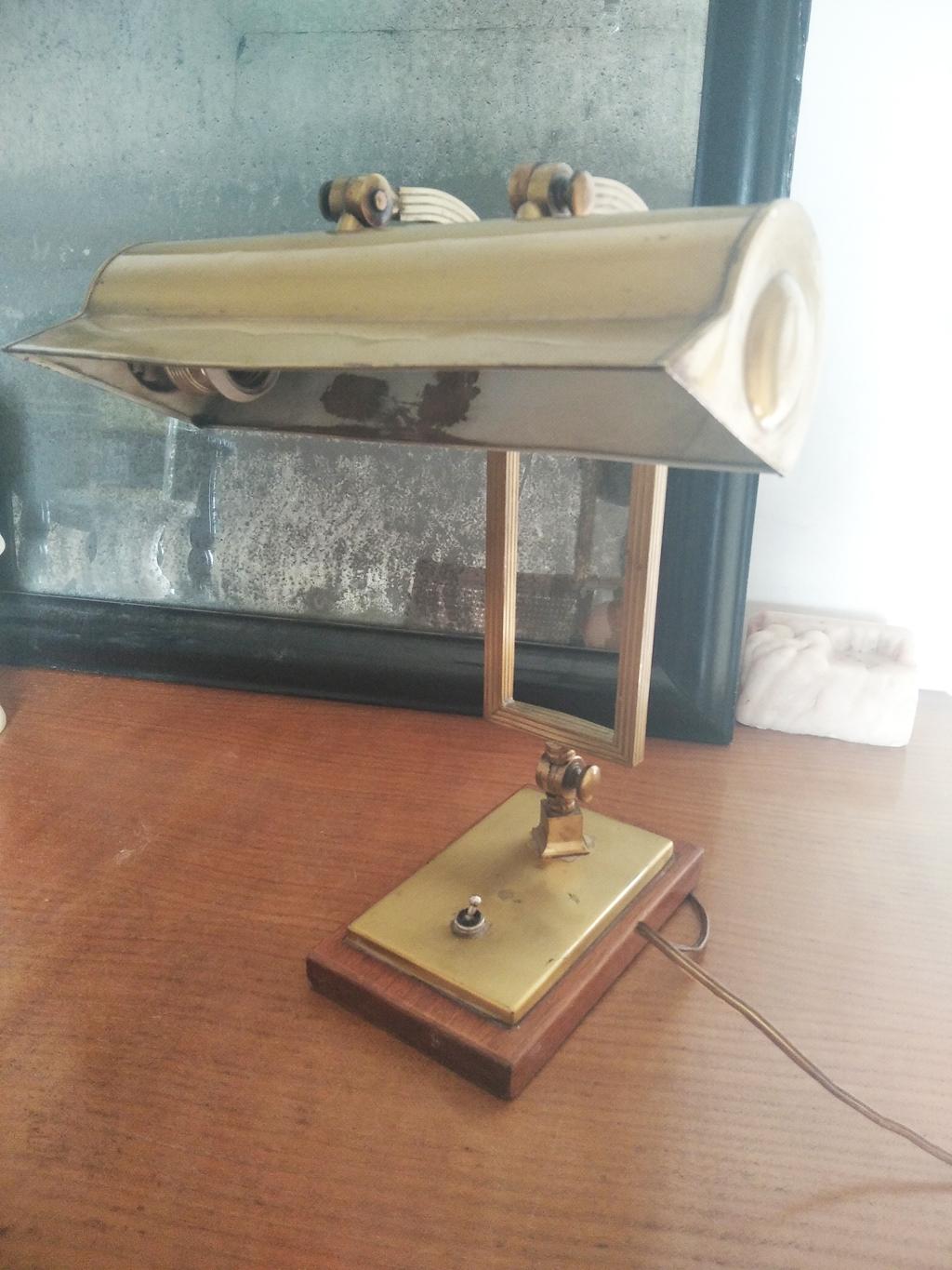 Banker Desk or Library Lamp,  Art Deco Style Early 20th Century, Brass  7