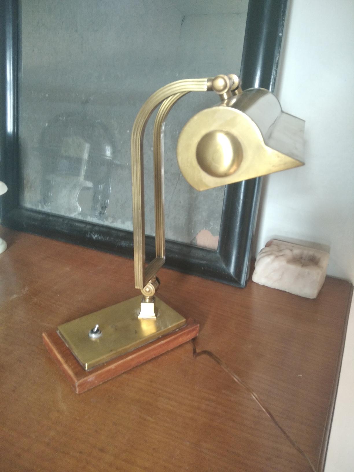 Banker Desk or Library Lamp,  Art Deco Style Early 20th Century, Brass  1
