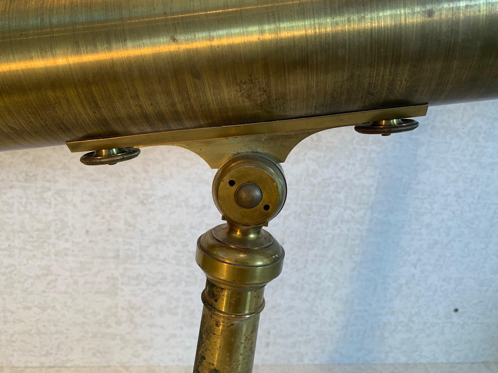 oscope en laiton, Bardou and Son Badged James W. Queen and Co. en vente 1
