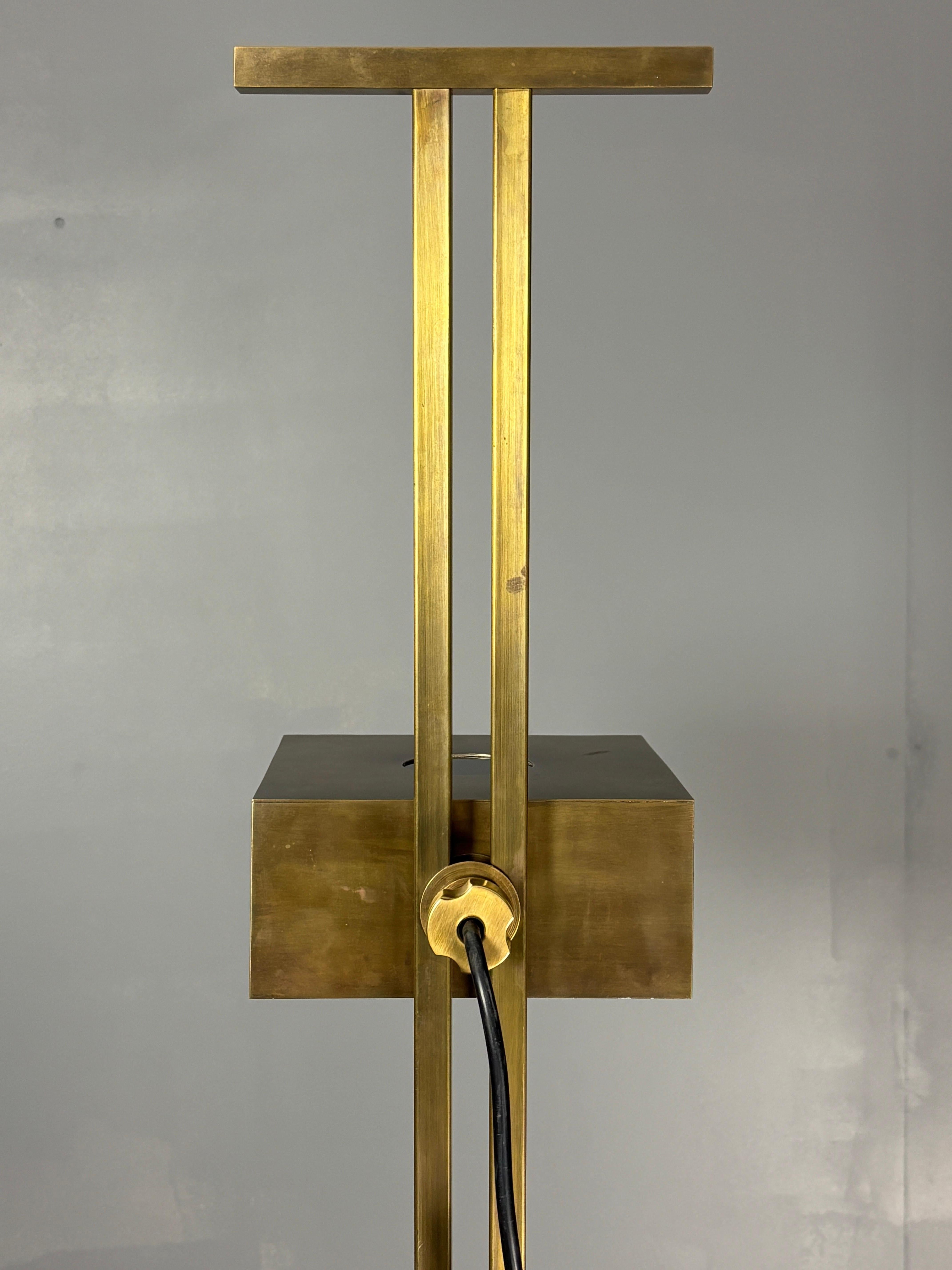 Brass Bauhaus Art Deco adjustable floor lamp in the style of Marcel Breuer For Sale 12