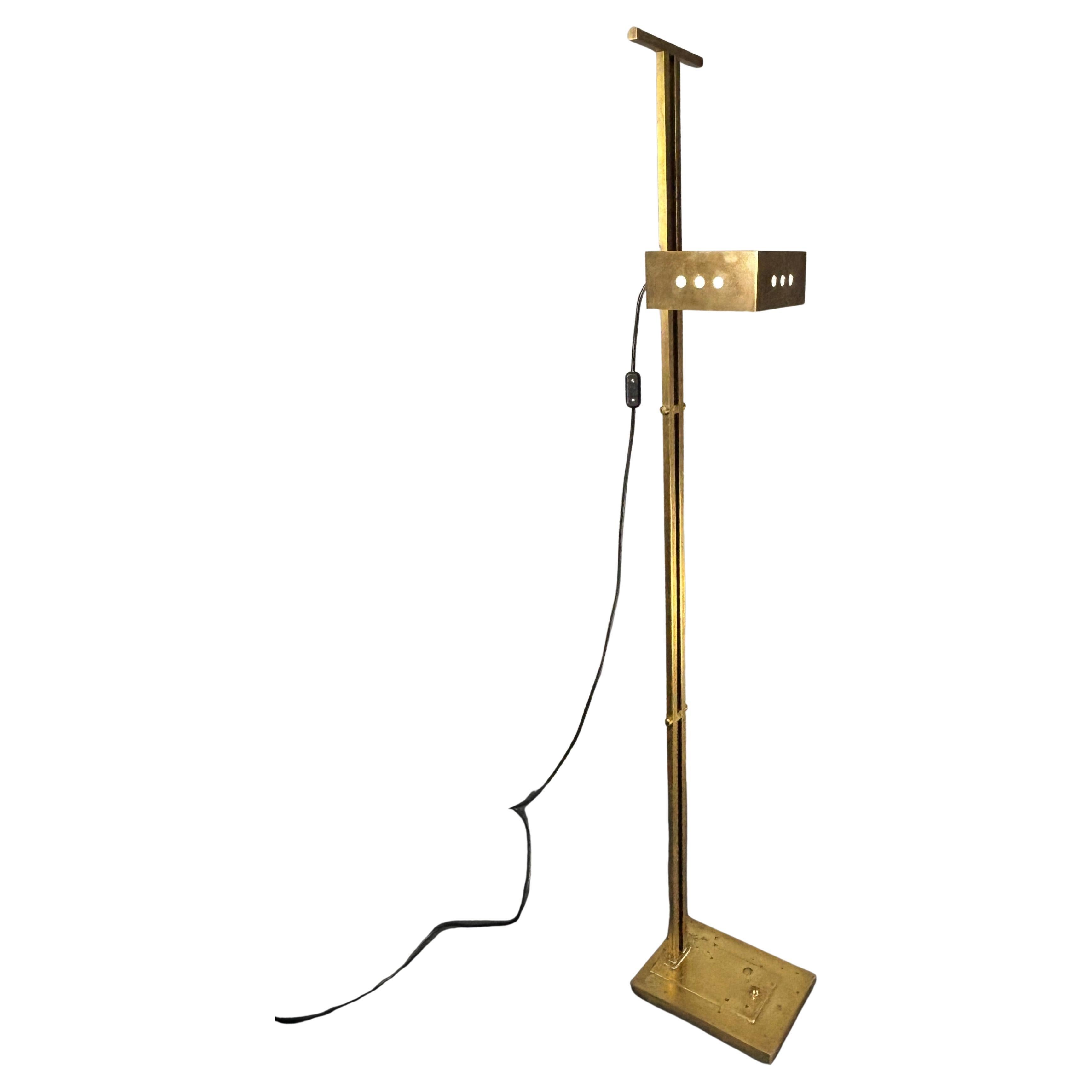Brass Bauhaus Art Deco adjustable floor lamp in the style of Marcel Breuer For Sale