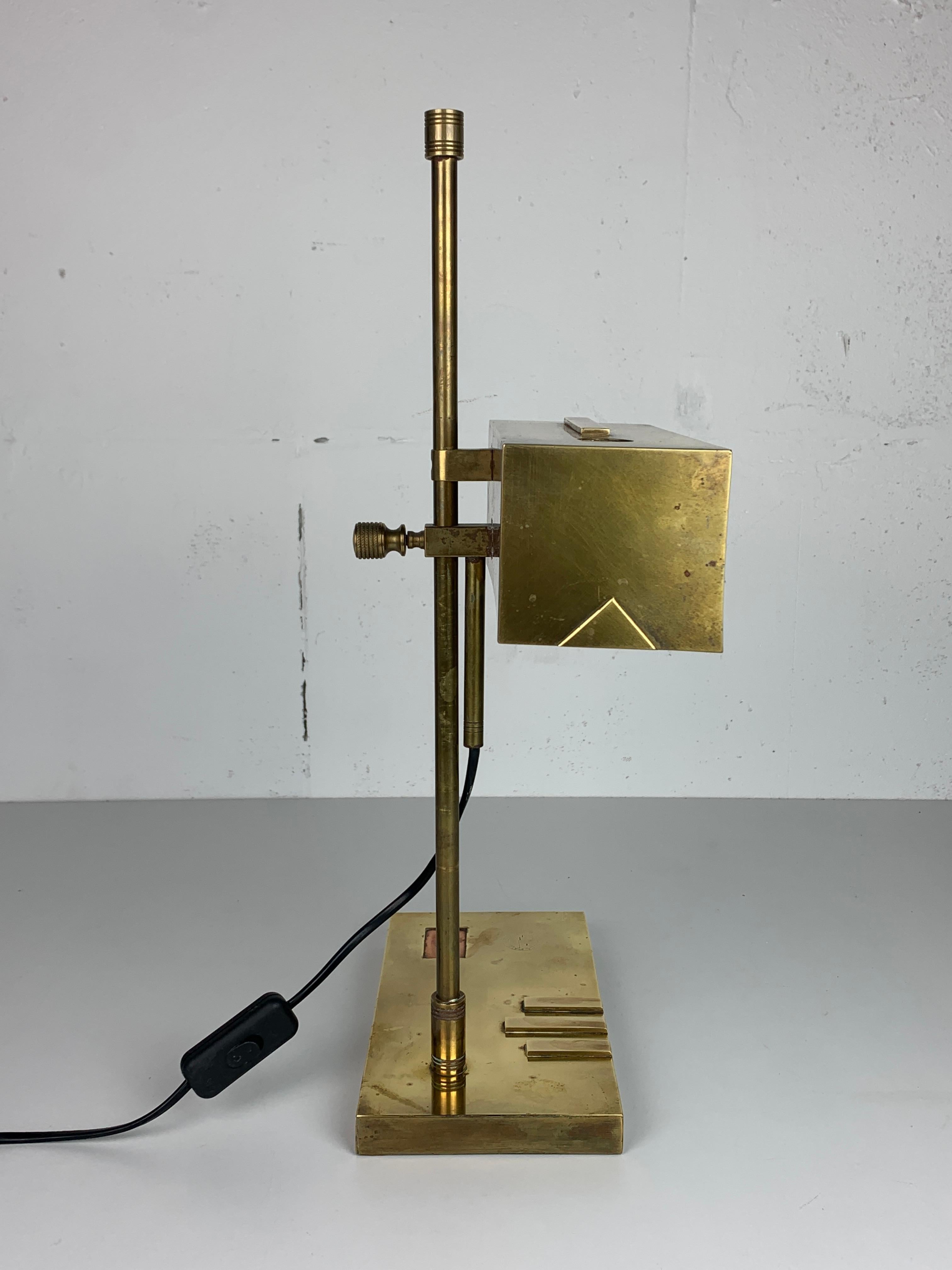 Brass Bauhaus Art Deco architectural desk or table lamp attributed Marcel Breuer For Sale 7