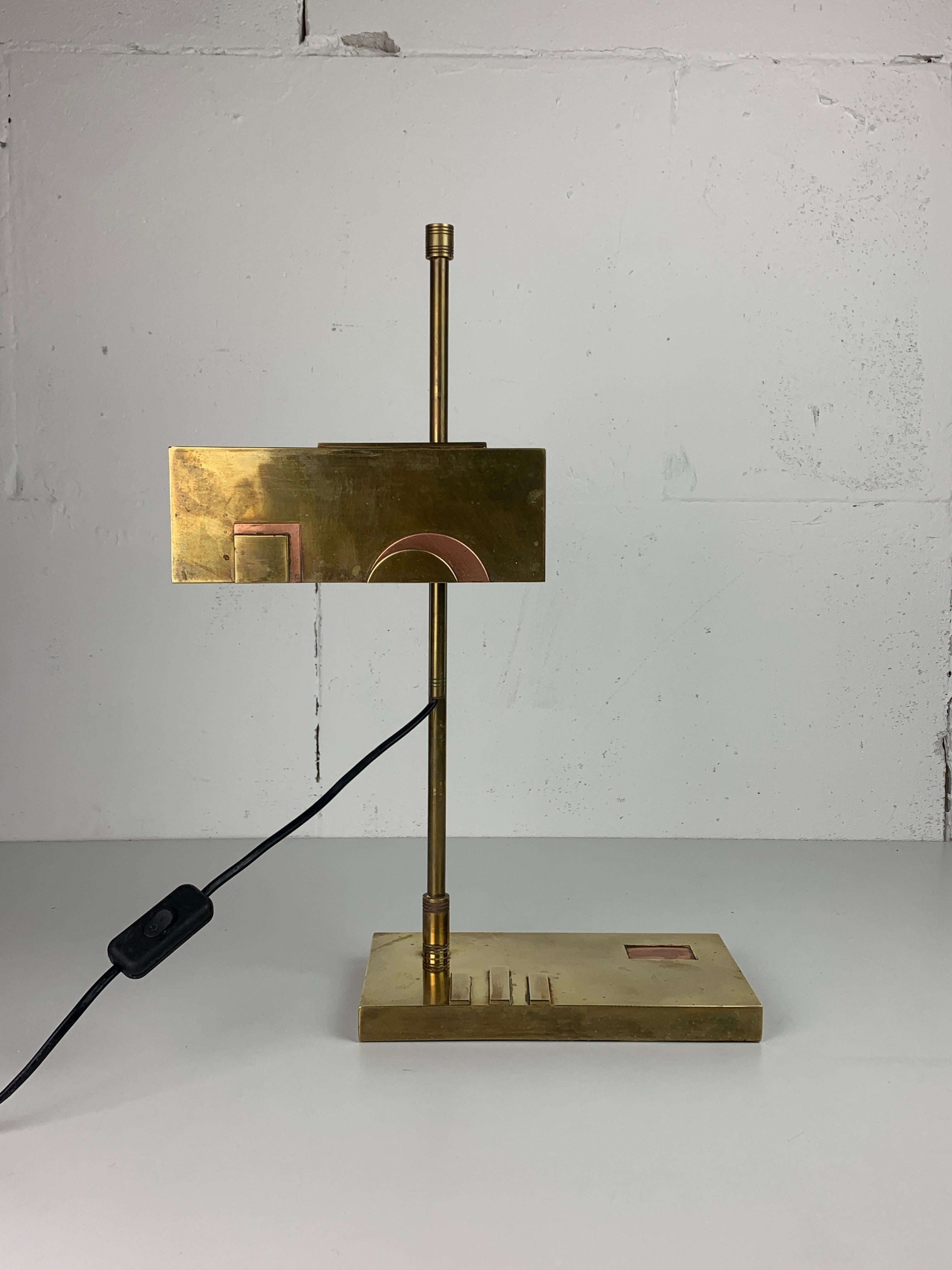 Early 20th Century Brass Bauhaus Art Deco architectural desk or table lamp attributed Marcel Breuer For Sale