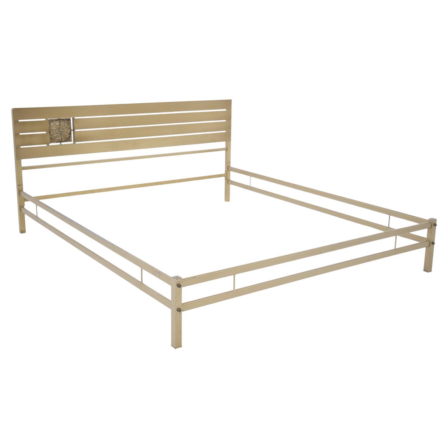 Brass Bed by Luciano Frigerio with Brass Sculpture For Sale