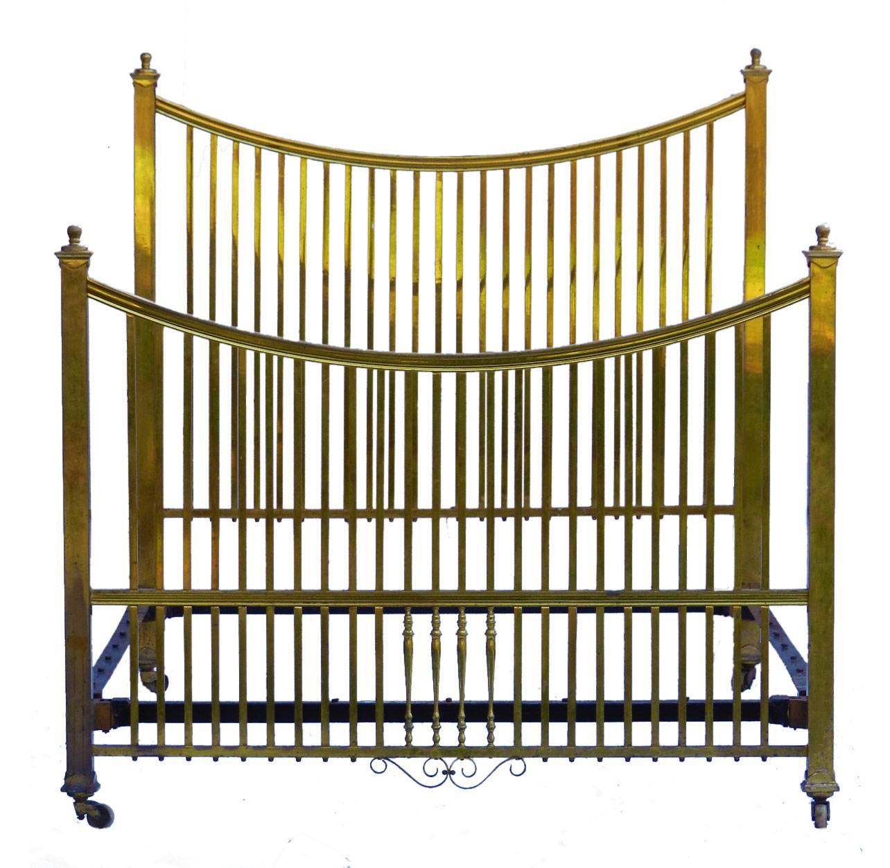 Brass bed Maple & Co antique US Queen UK king-size
Rare US Queen UK King-size
Original Maple & Co label
English, circa 1900-1910
Measures: Width 151cm (60ins), length 205cm (81ins)
Foot height 121cms (48ins)
This will take a standard US Queen