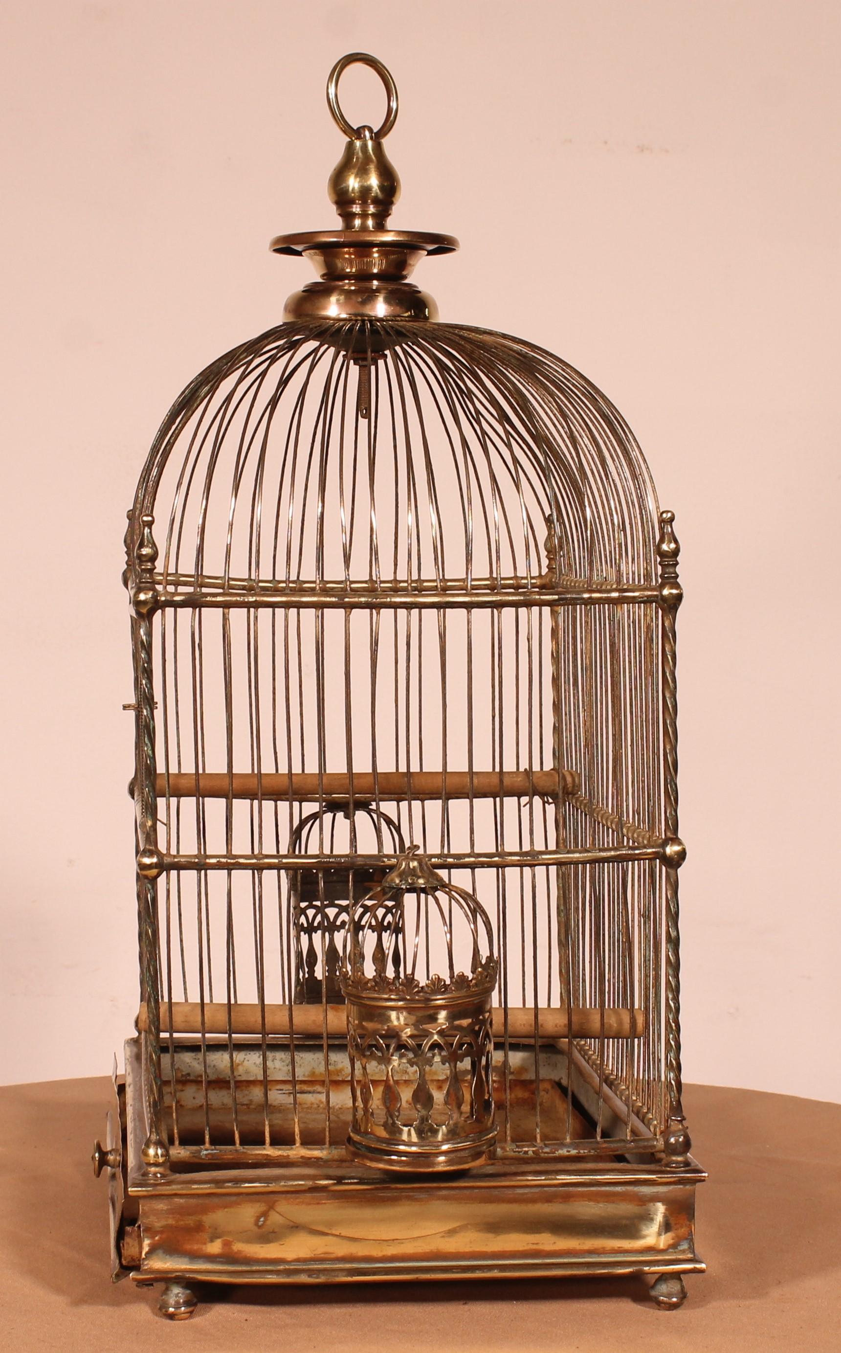 Vogelkäfig aus Messing – 19. Jahrhundert im Zustand „Gut“ im Angebot in Brussels, Brussels