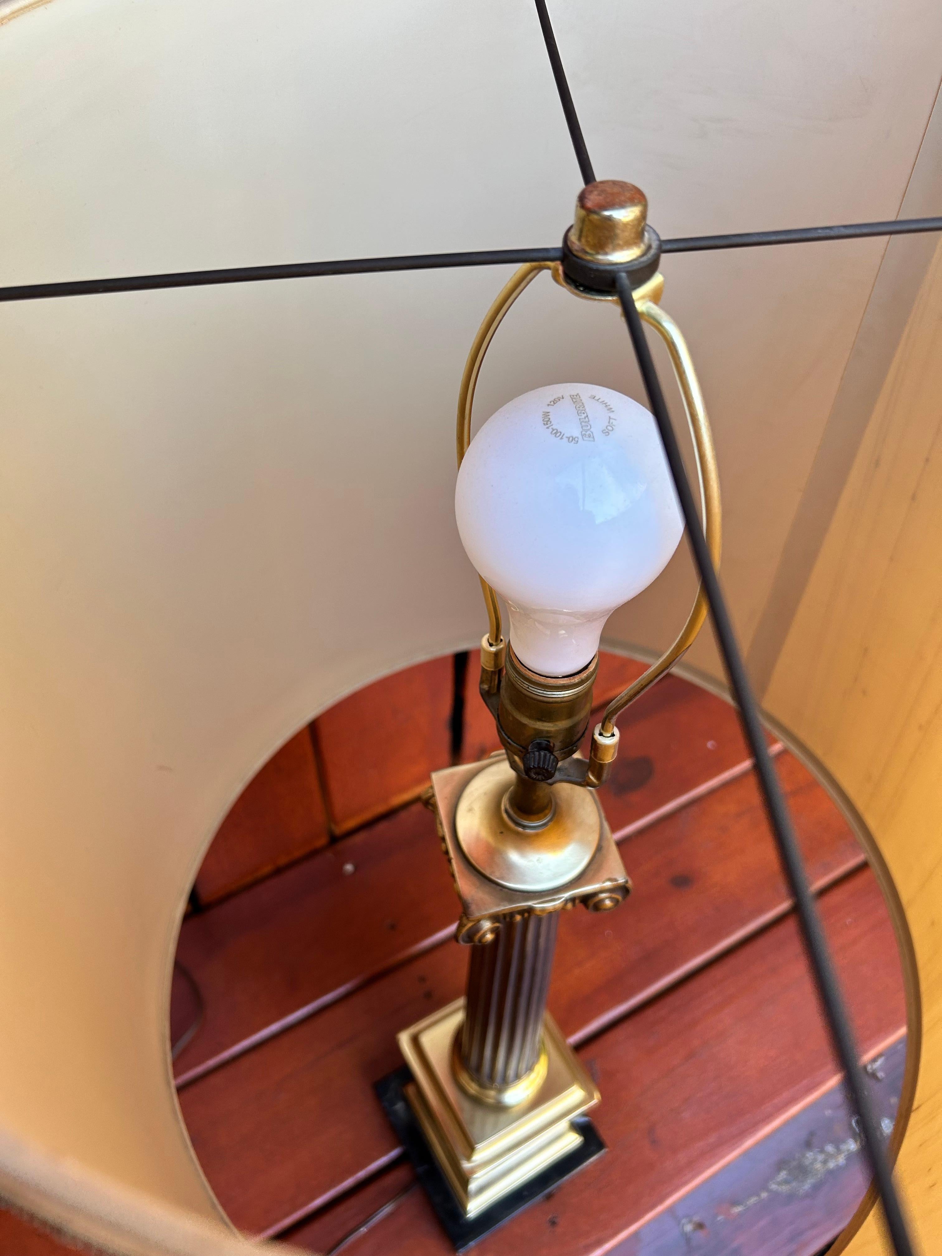Brass & Black Marble Ionic Column Table Lamp w/ Silk Lampshade In Good Condition For Sale In Medina, OH