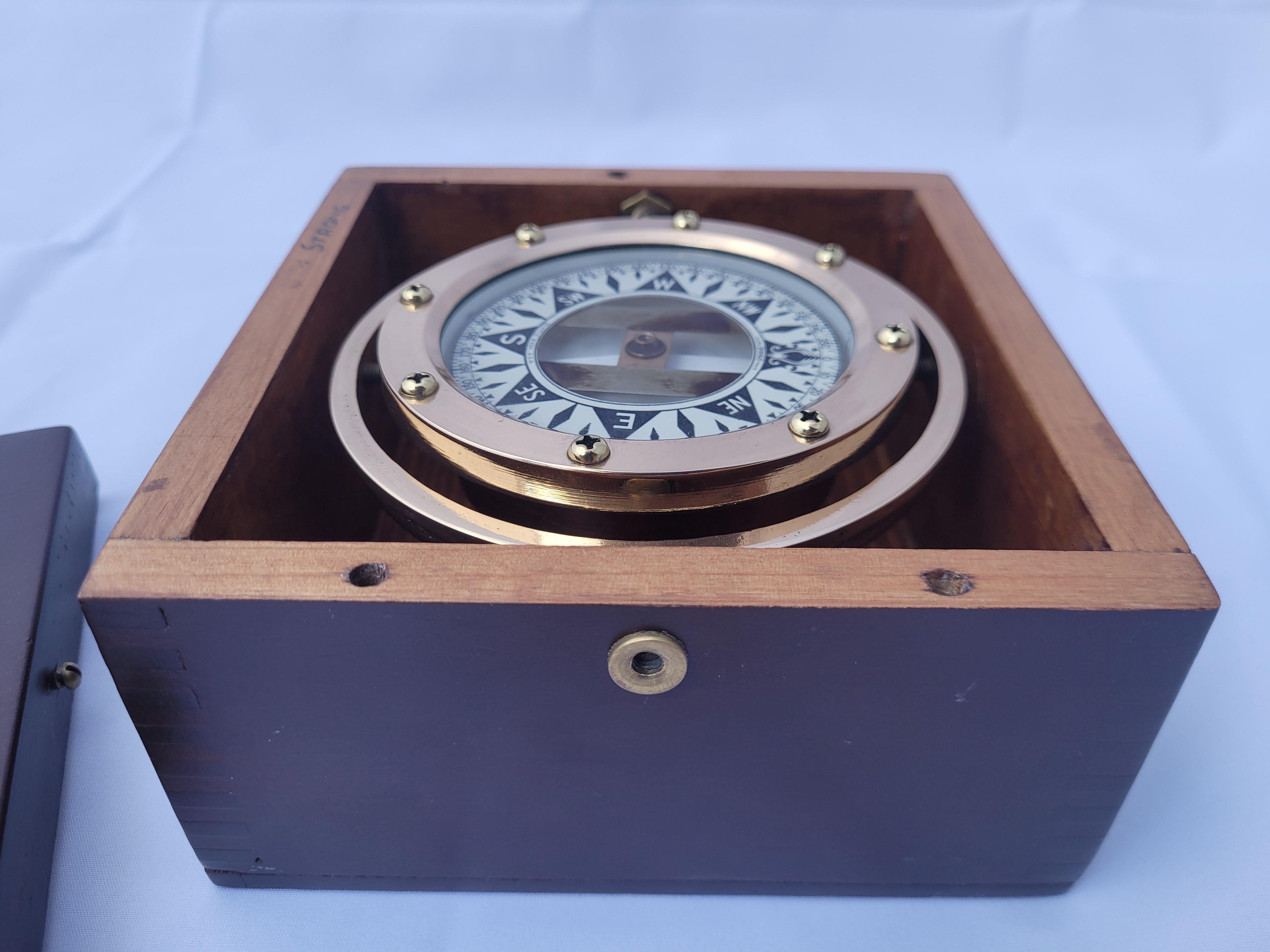 Brass Boat Compass in Varnished Wood Box For Sale 5