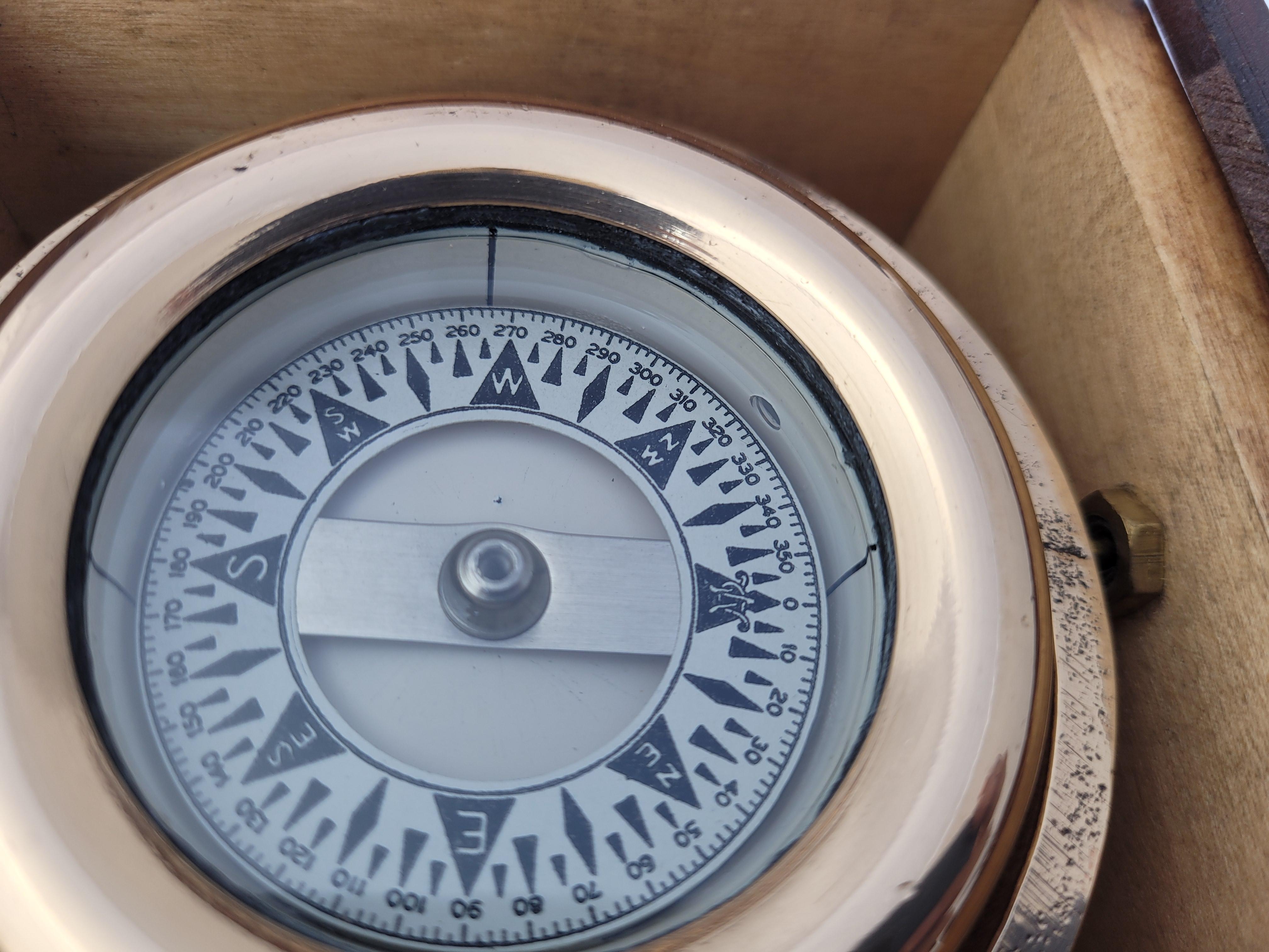 Brass Boat Compass in Varnished Wood Box For Sale 4