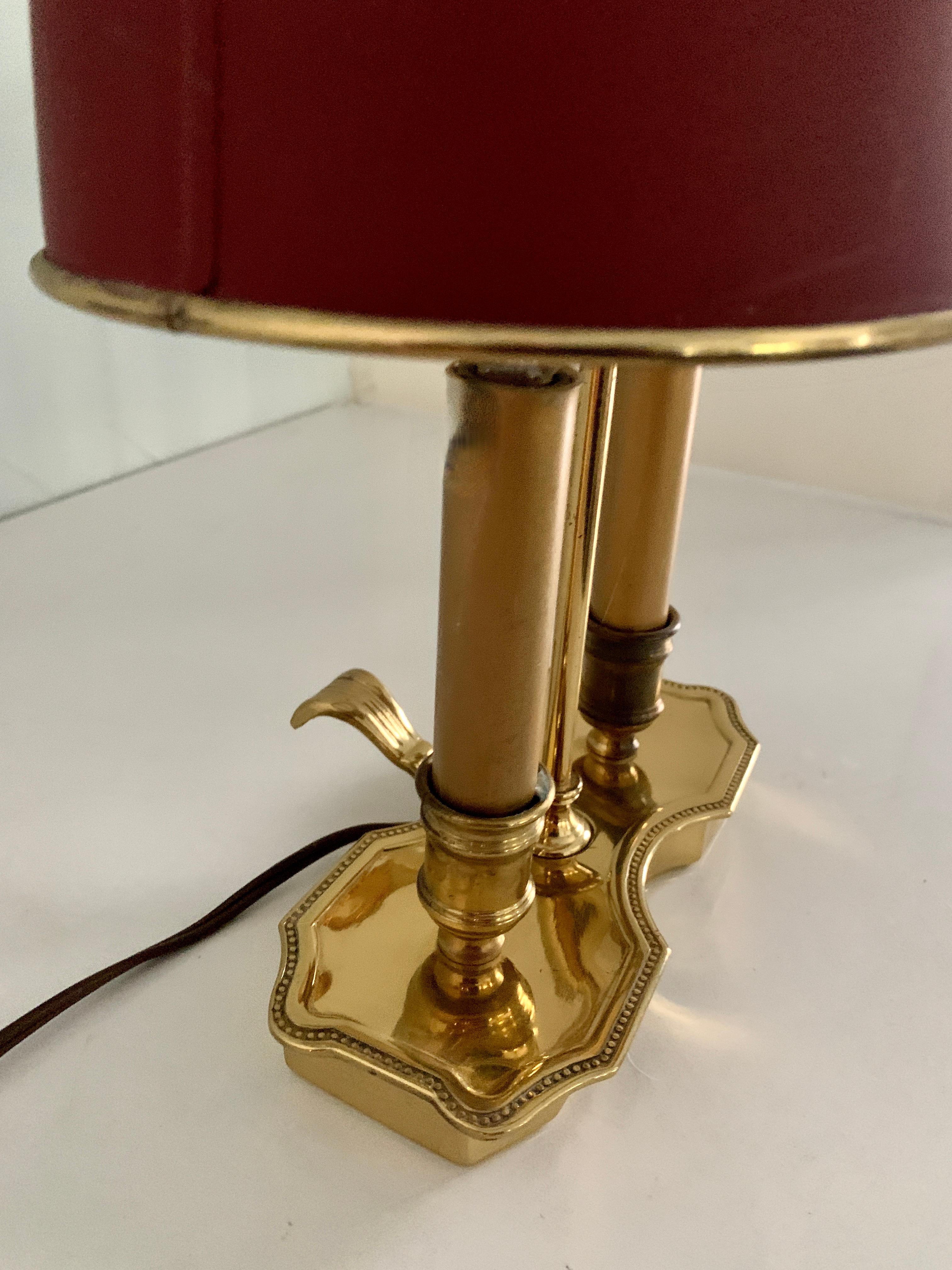 Brass Bouillotte Table Desk Lamp In Good Condition In Los Angeles, CA