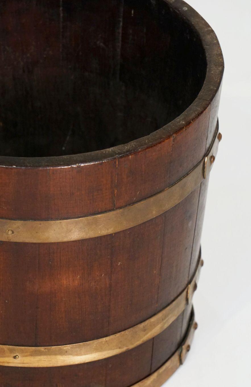 Brass-Bound Wooden Wine Cooler or Bucket from England For Sale 5