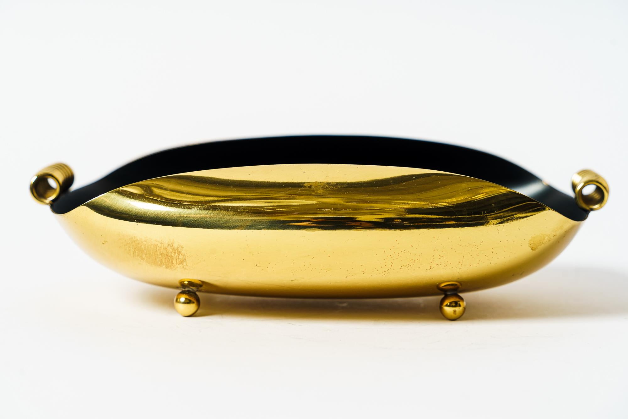 Mid-20th Century Brass Bowl Partly Blackened Vienna circa 1950s For Sale