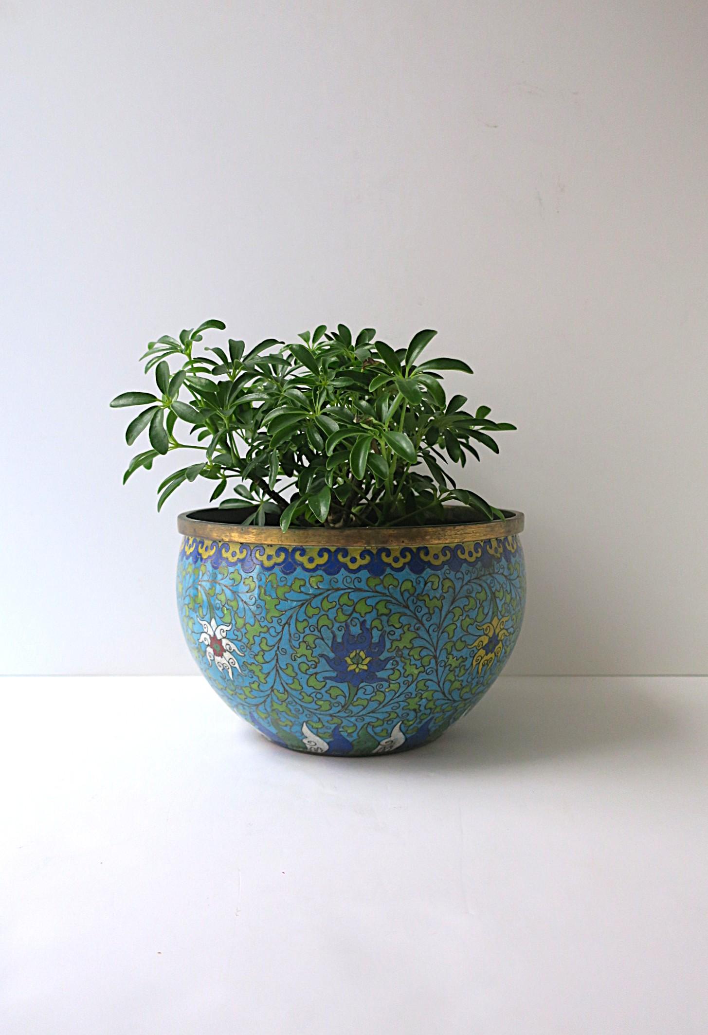 Brass Bowl Planter Cachepot Jardinière Enamel Cloisonné, Ming Style In Good Condition For Sale In New York, NY