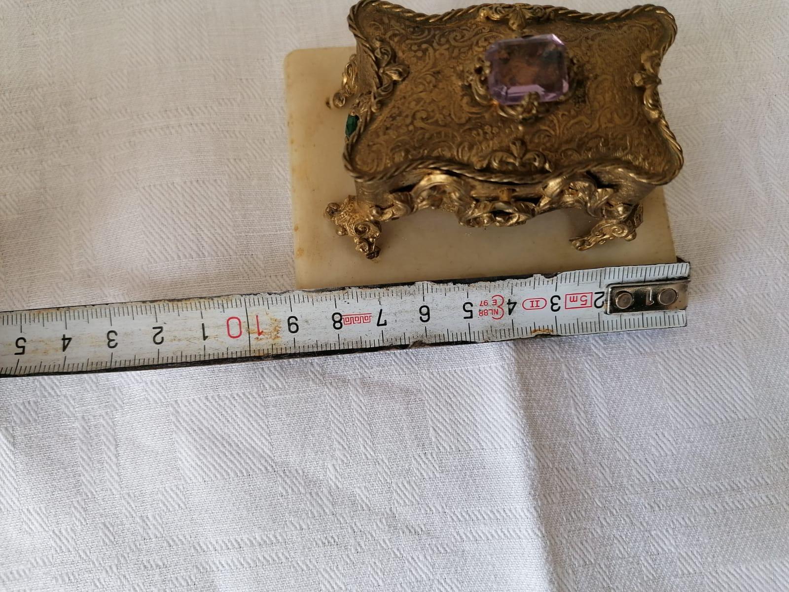 Scatola d'ottone placcata oro in vendita 2