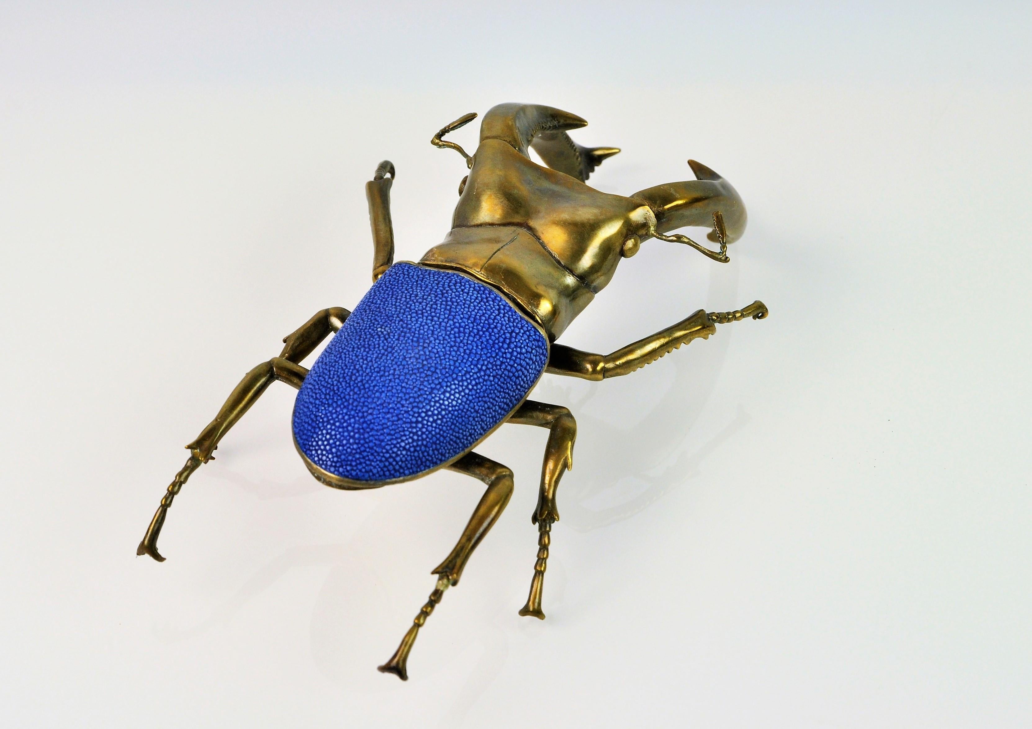 Brass Box Mandibularis Scarab with Shagreen Top by Ginger Brown In New Condition For Sale In Bourguebus, FR