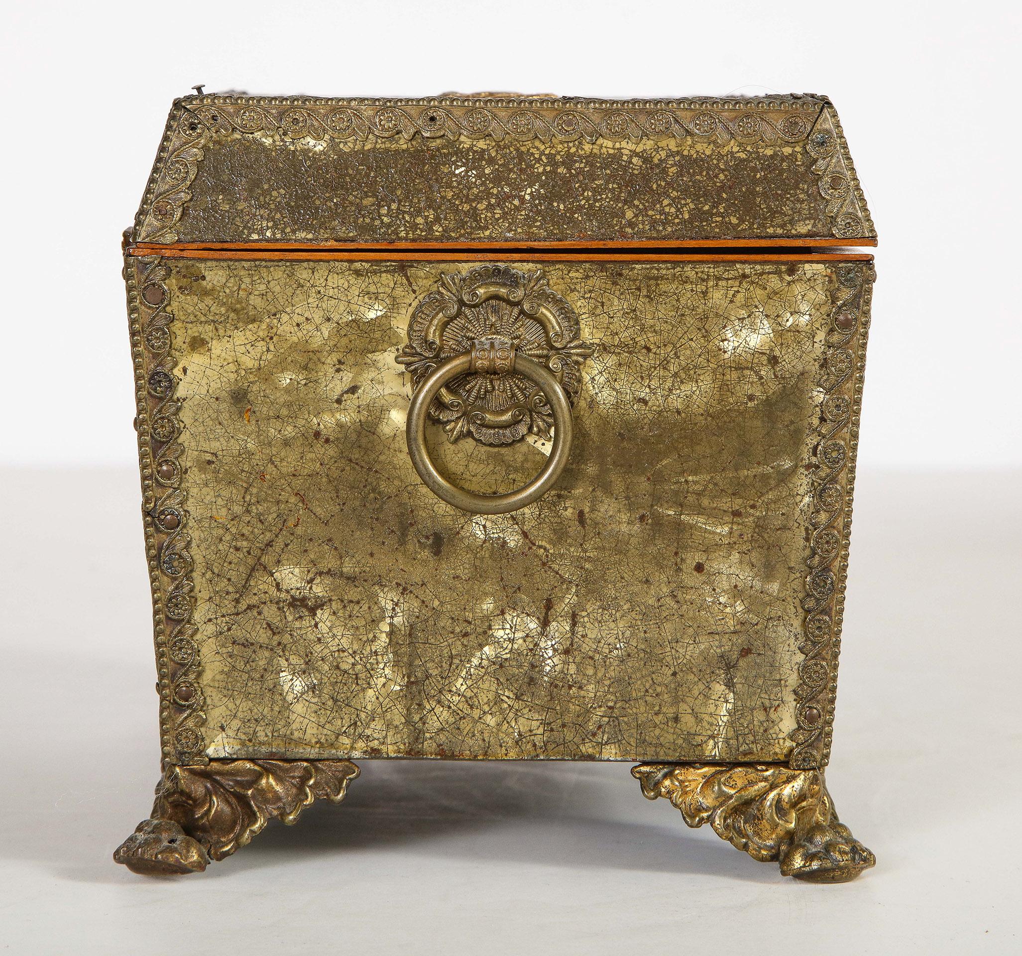 Brass Box with Filigree In Good Condition For Sale In New York, NY