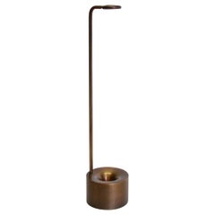 Jarrón capullo de latón II de Gentner Design