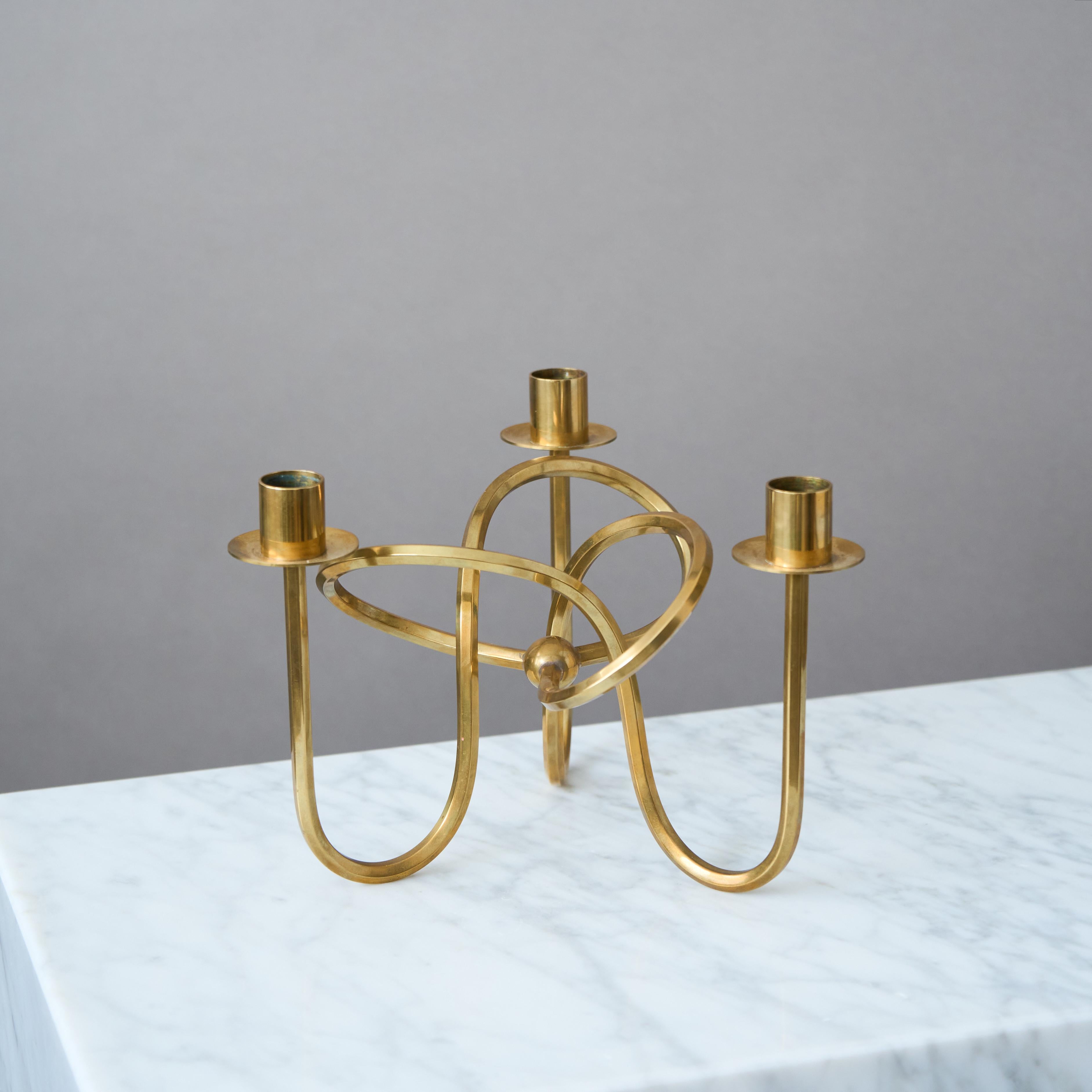Brass Candlestick 'Vanskapsknuten' by Josef Frank for Svenskt Tenn, Sweden, 1938 en vente 2