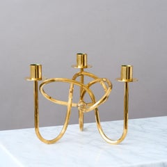 Candelero de latón "Vanskapsknuten" de Josef Frank para Svenskt Tenn, Suecia, 1938