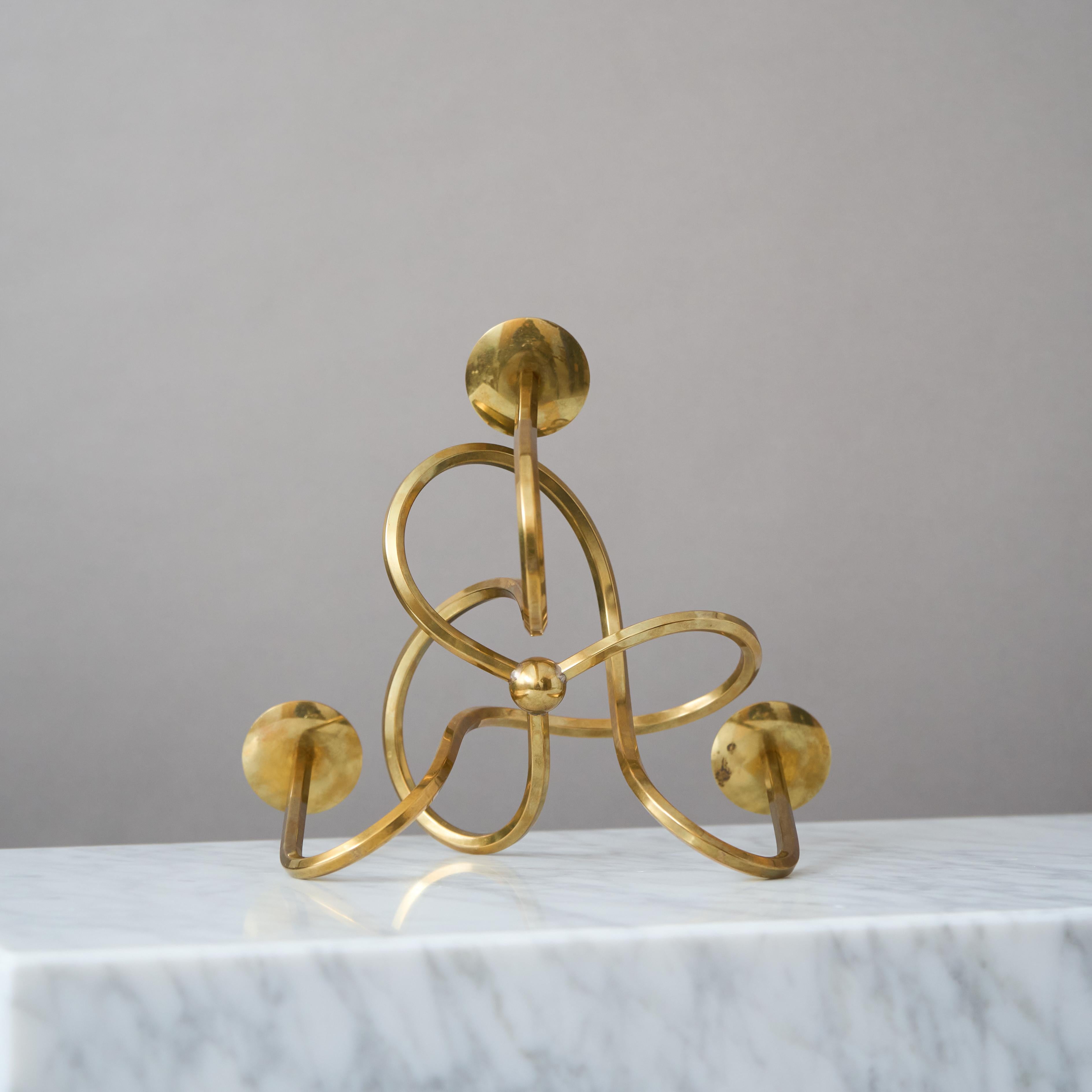 Brass Candlestick 'Vanskapsknuten' by Josef Frank for Svenskt Tenn, Sweden, 1938 Bon état - En vente à Malmö, SE