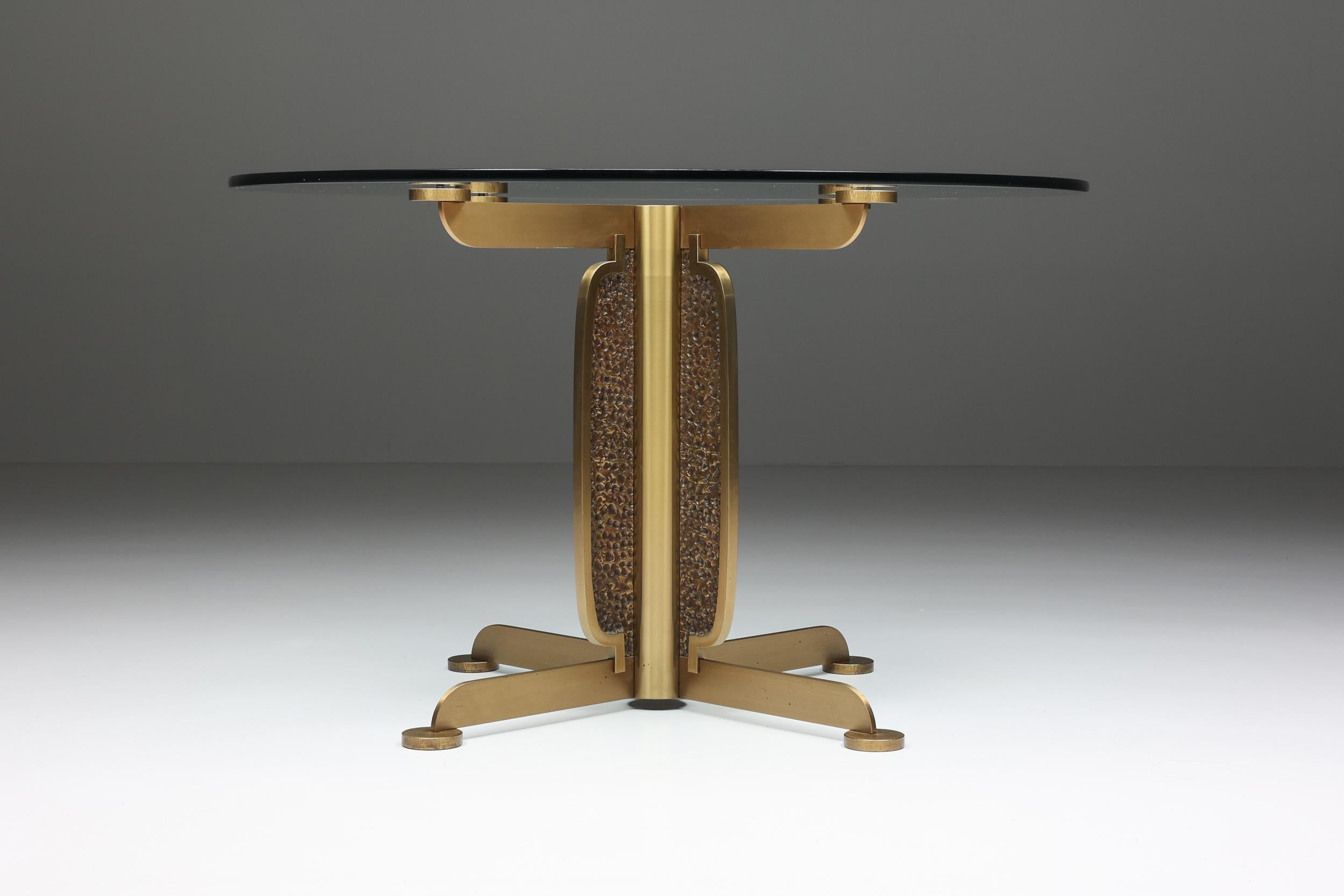 Brass Cast Dining Table by Luciano Frigerio, Italy, 1970s In Excellent Condition For Sale In Antwerp, BE