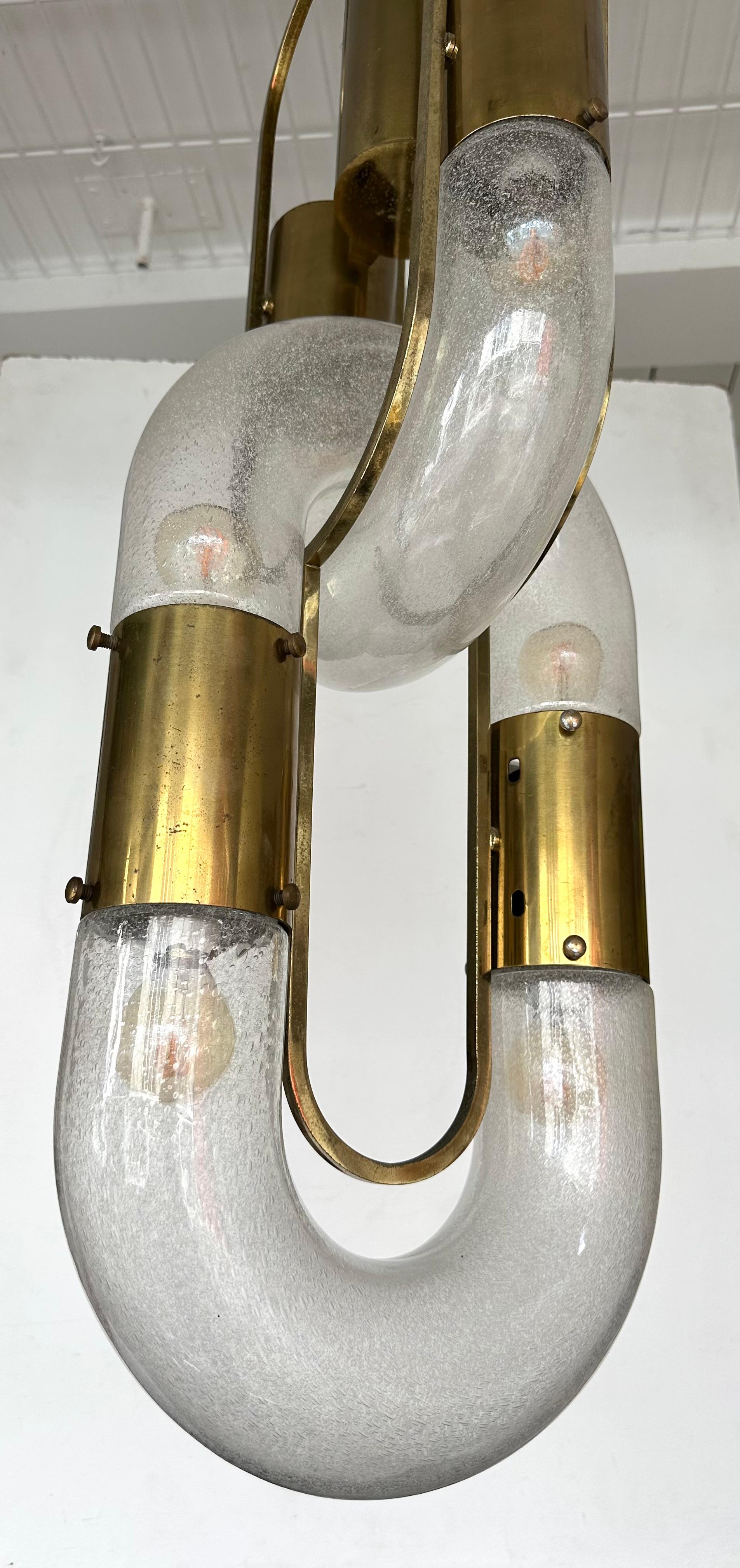 Mid-Century Modern Space Age vintage original Messing Version der Kette Kronleuchter Decke Pendelleuchte Lampe von Aldo Nason für die Herstellung Mazzega. Geblasenes Murano-Glas. Berühmte Hersteller wie Venini, Vistosi, La Murrina, Seguso, Carlo